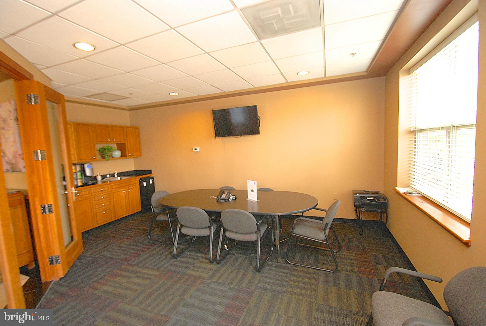 PIERSIDE AT HARBORVIEW - Residential