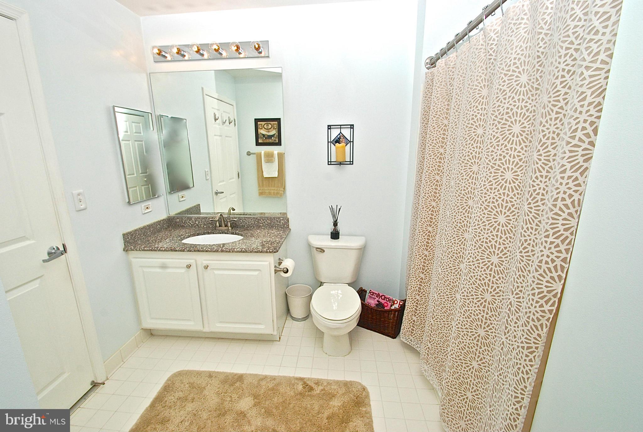 PIERSIDE AT HARBORVIEW - Residential