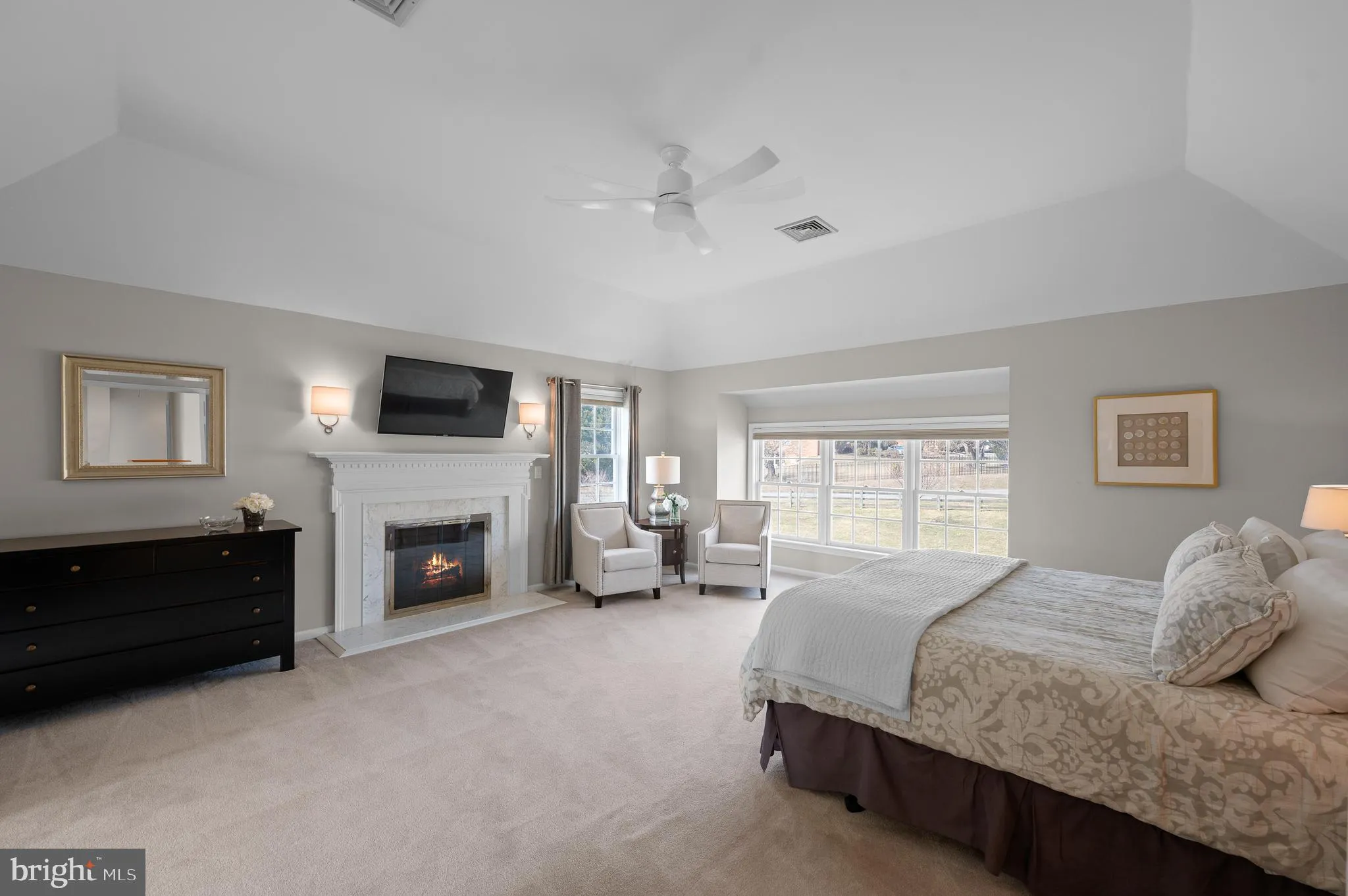 Malvern, Pennsylvania 19355, United States, 4 Bedrooms Bedrooms, ,5 BathroomsBathrooms,Residential,Contingent,86274