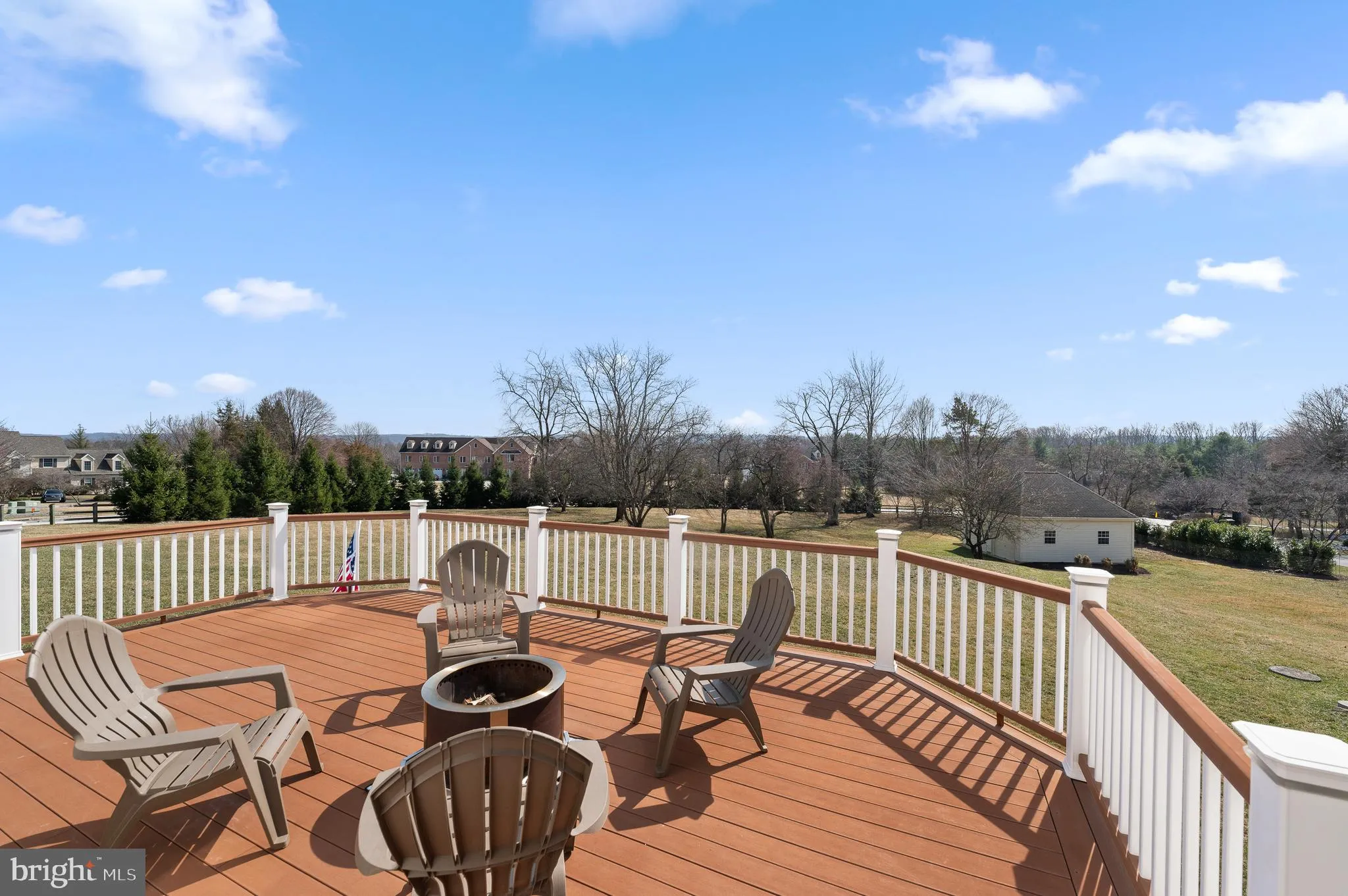 Malvern, Pennsylvania 19355, United States, 4 Bedrooms Bedrooms, ,5 BathroomsBathrooms,Residential,Contingent,86274