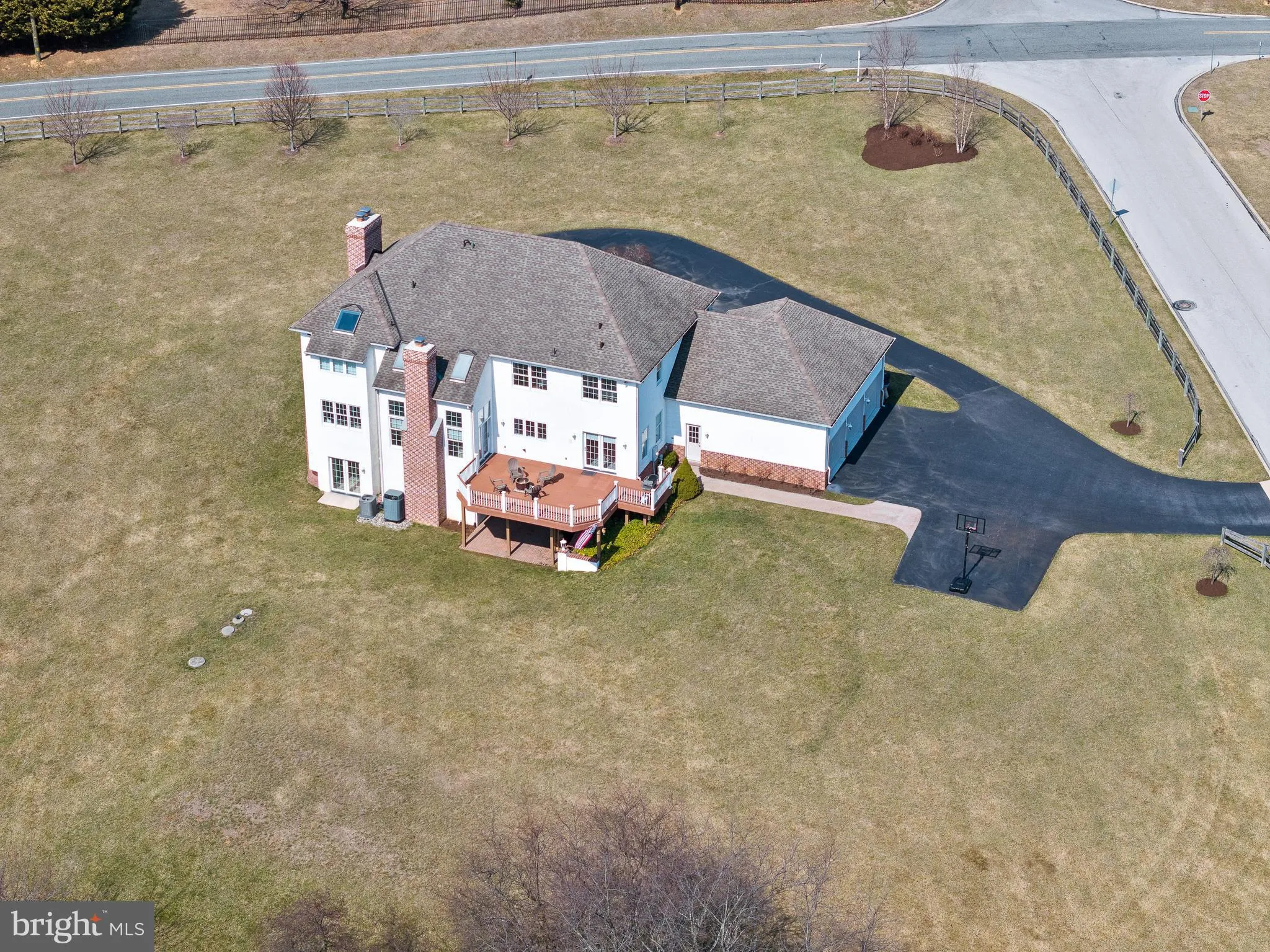 Malvern, Pennsylvania 19355, United States, 4 Bedrooms Bedrooms, ,5 BathroomsBathrooms,Residential,Contingent,86274