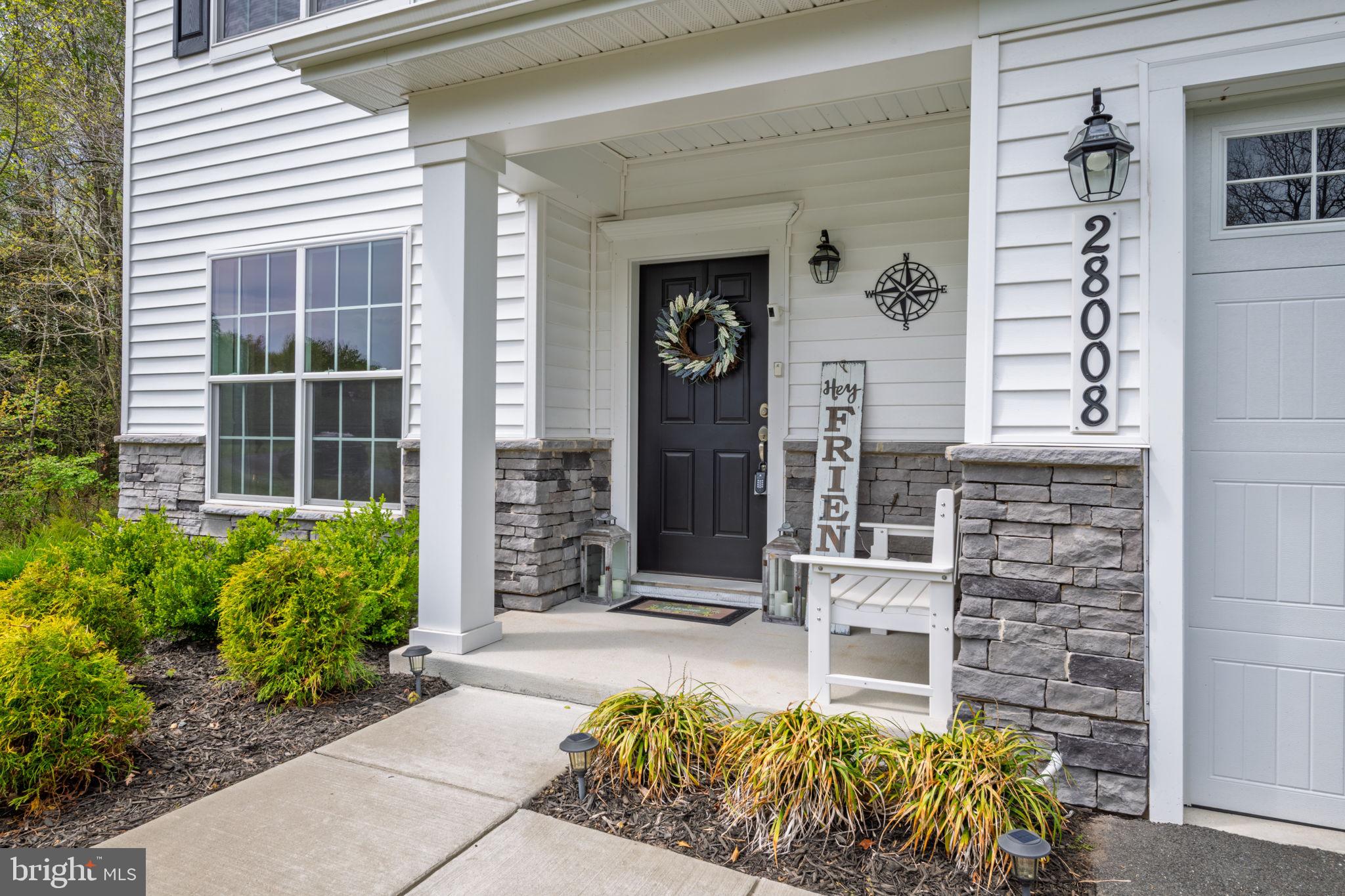 KING FARMS - Residential