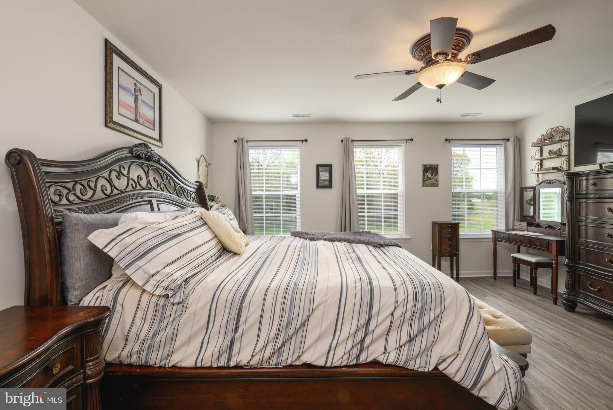 KING FARMS - Residential