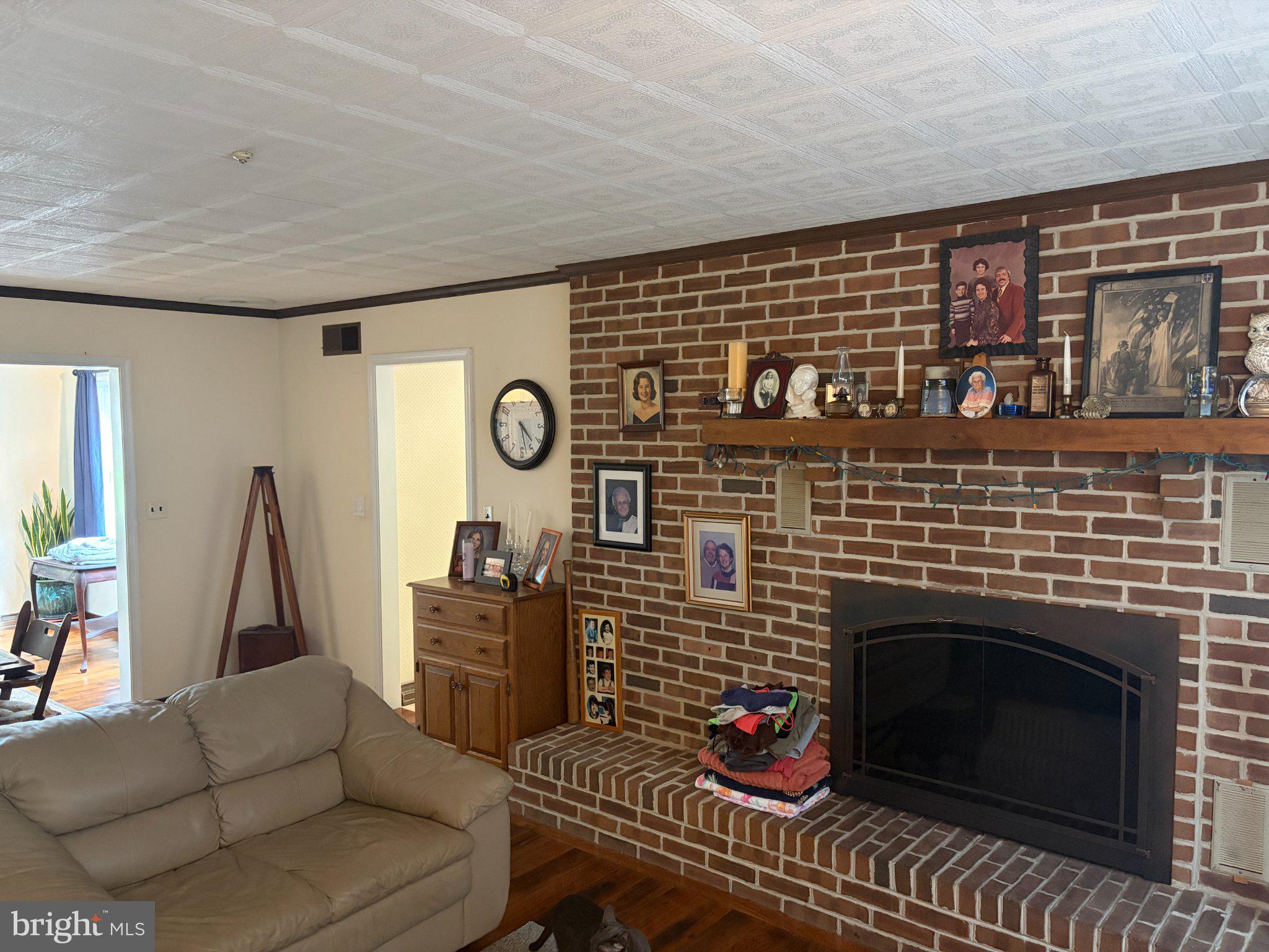 WHITE ROCK ACRES - Residential