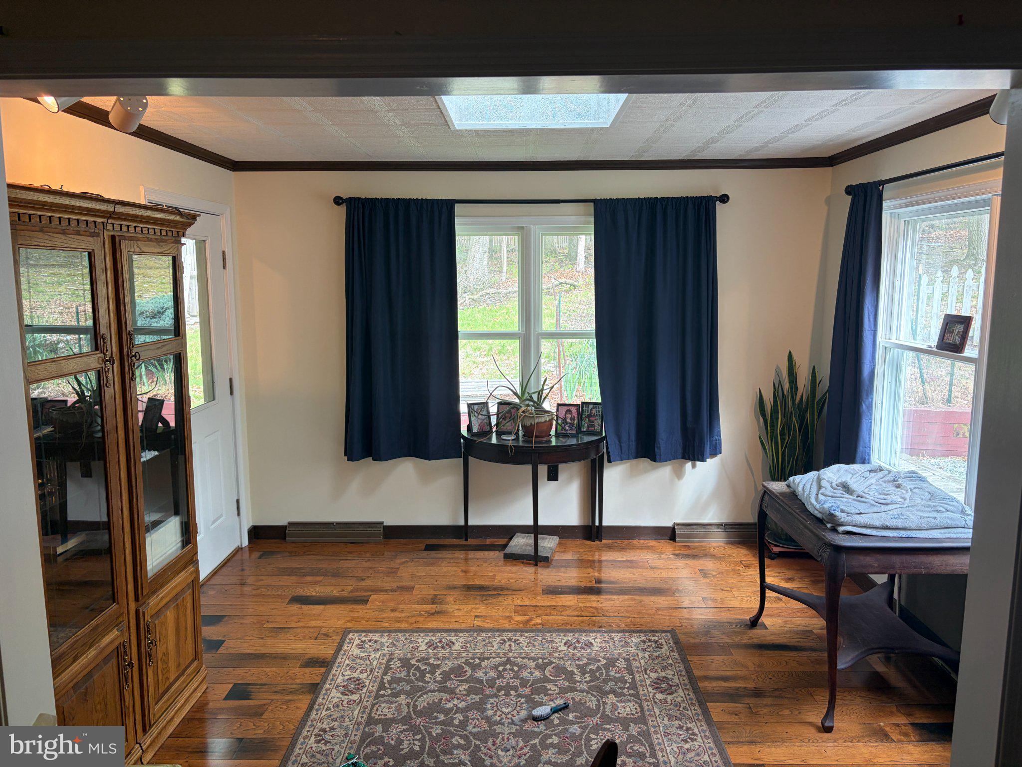 WHITE ROCK ACRES - Residential