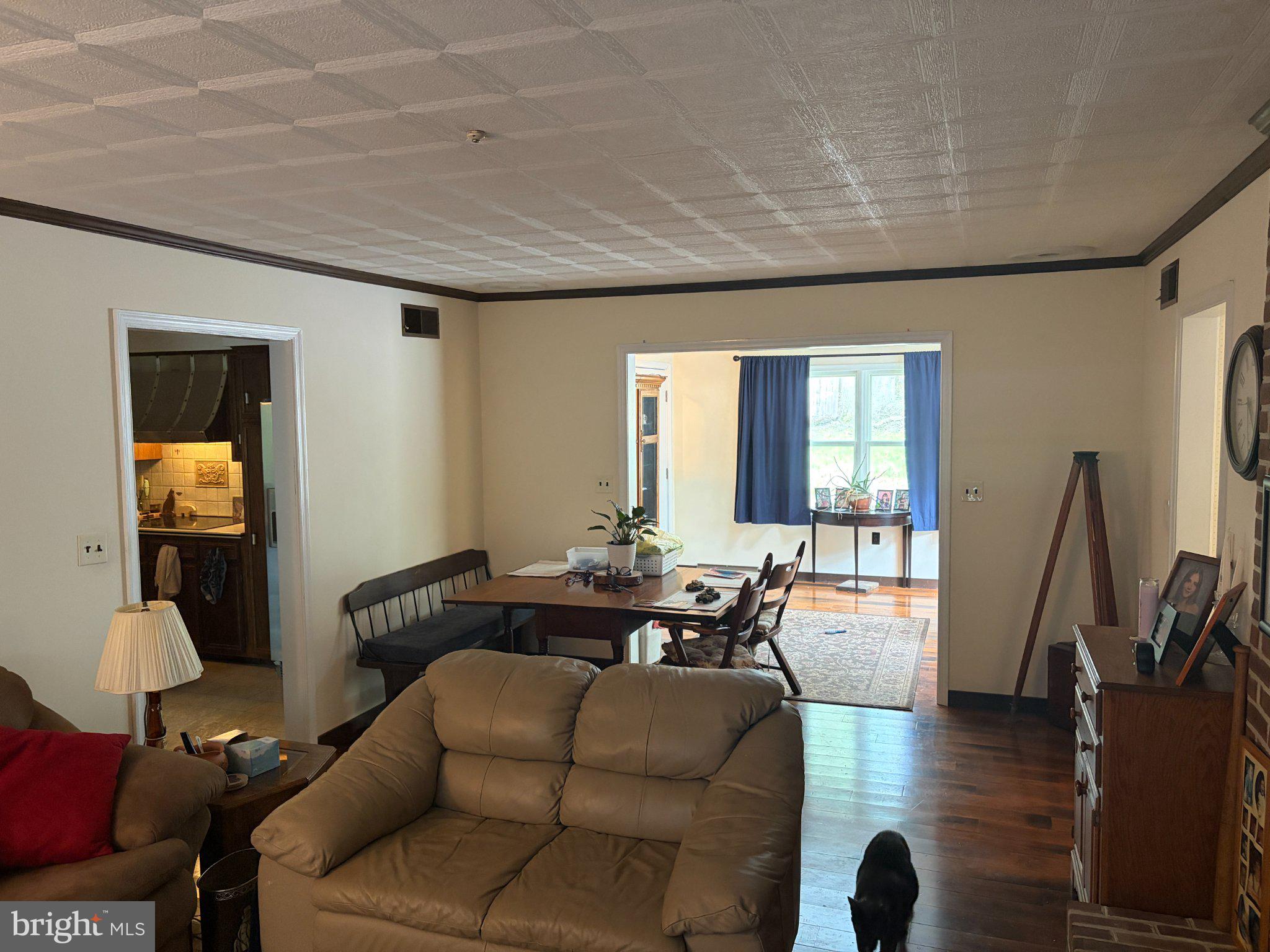 WHITE ROCK ACRES - Residential
