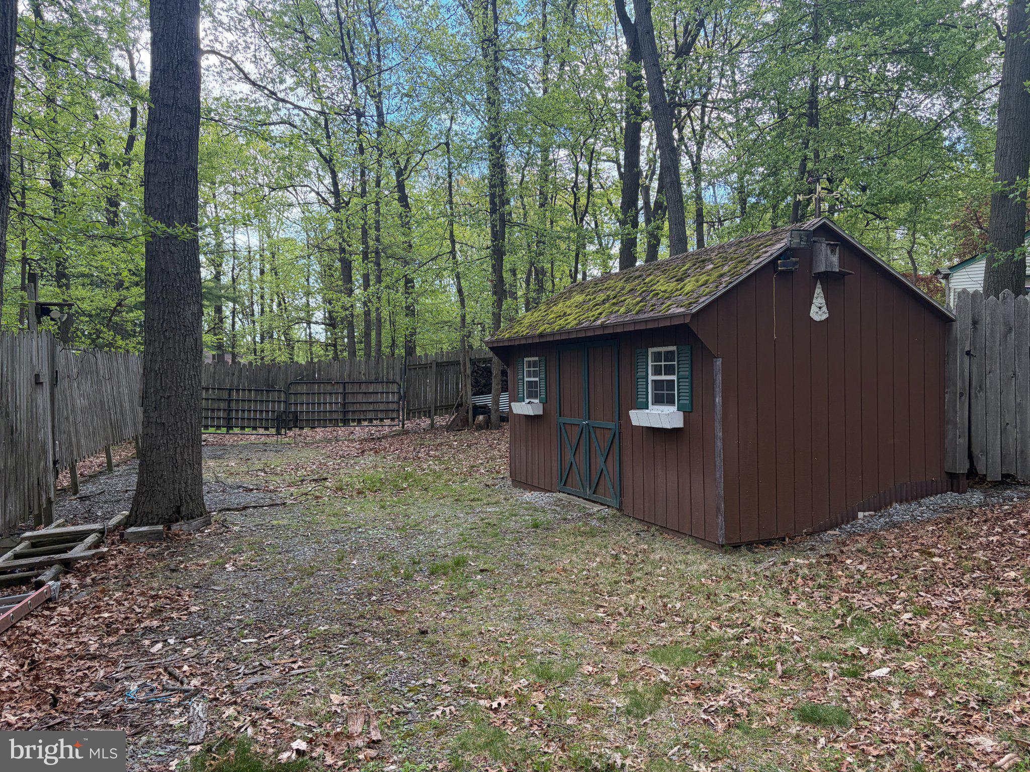 WHITE ROCK ACRES - Residential