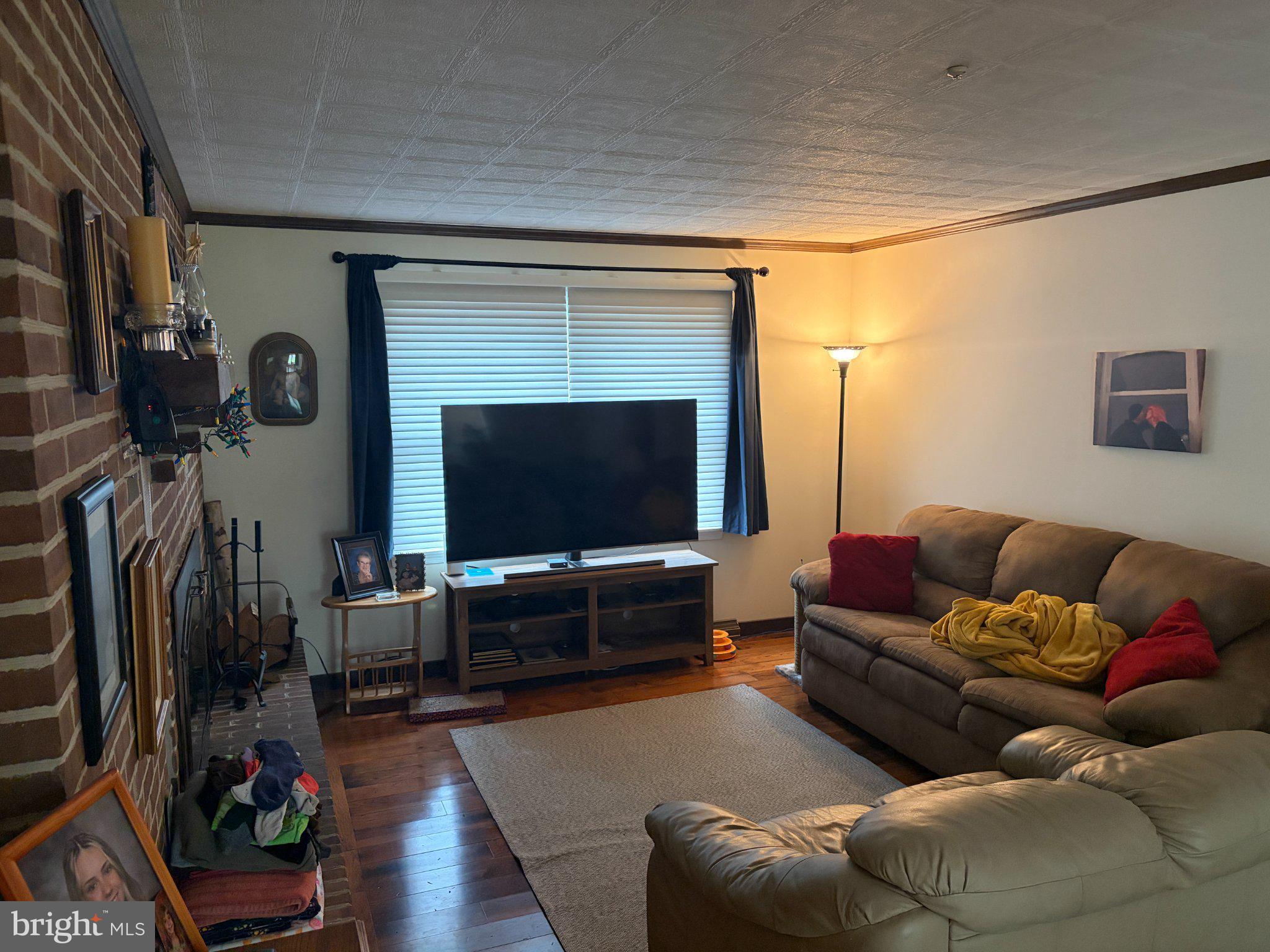 WHITE ROCK ACRES - Residential