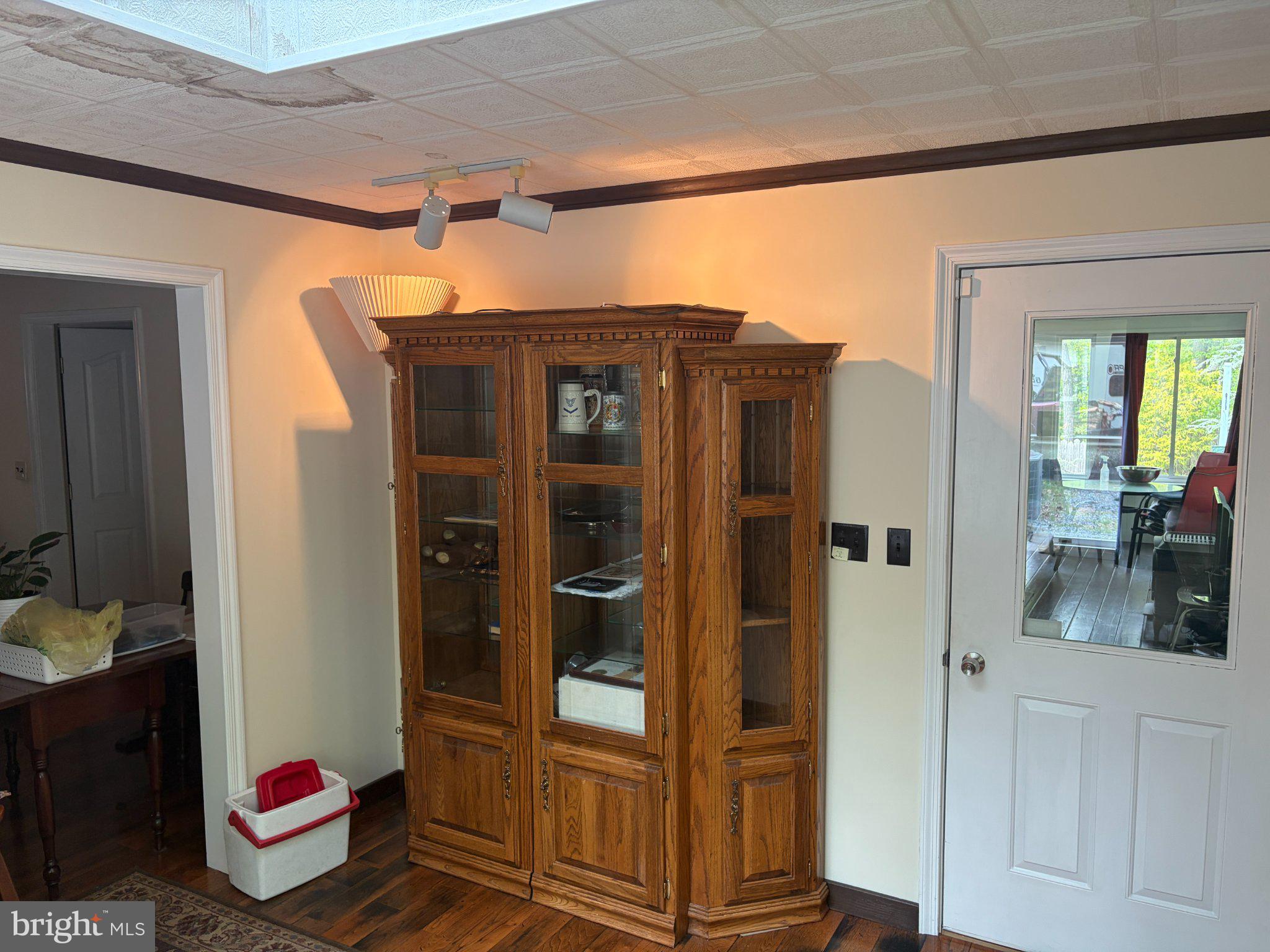 WHITE ROCK ACRES - Residential