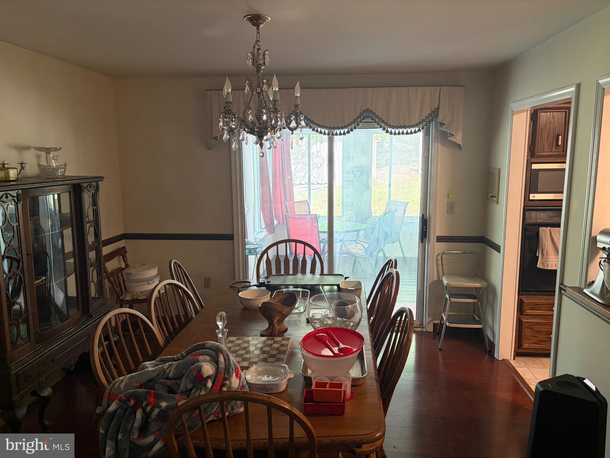 WHITE ROCK ACRES - Residential