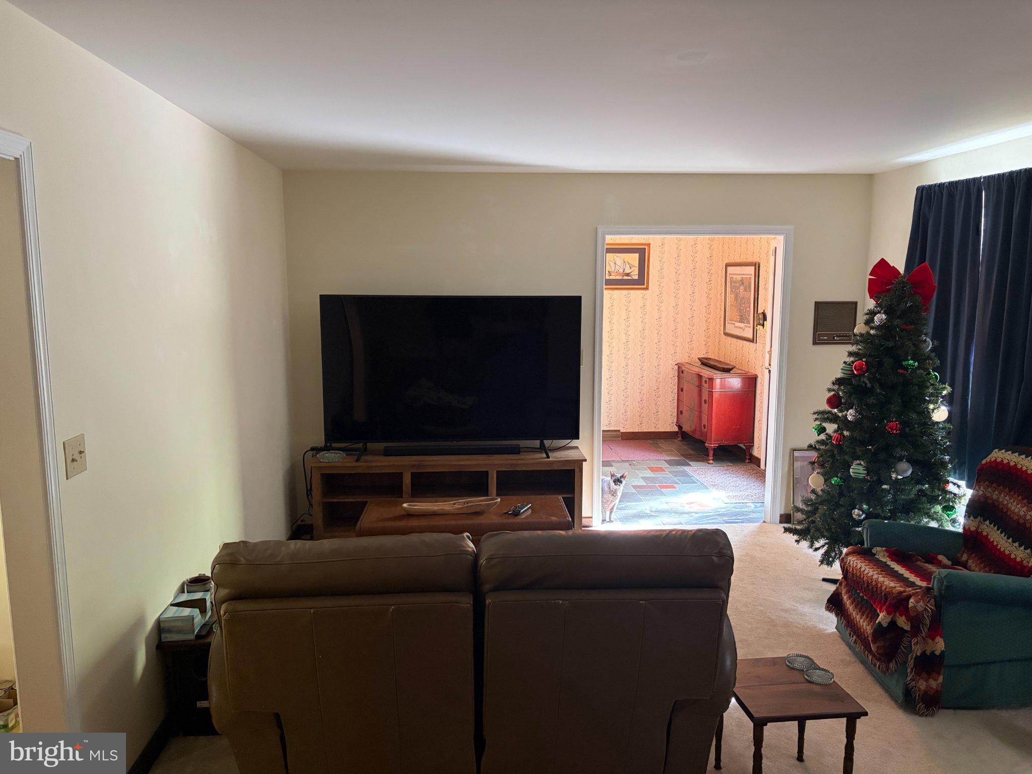 WHITE ROCK ACRES - Residential