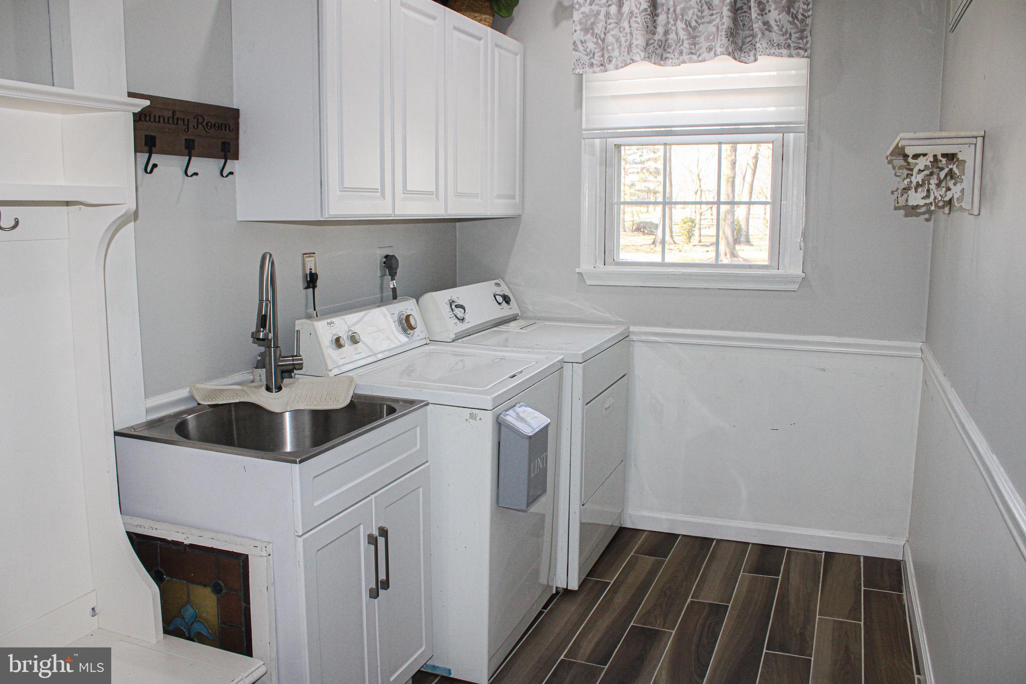 HOLLY HILL - Residential