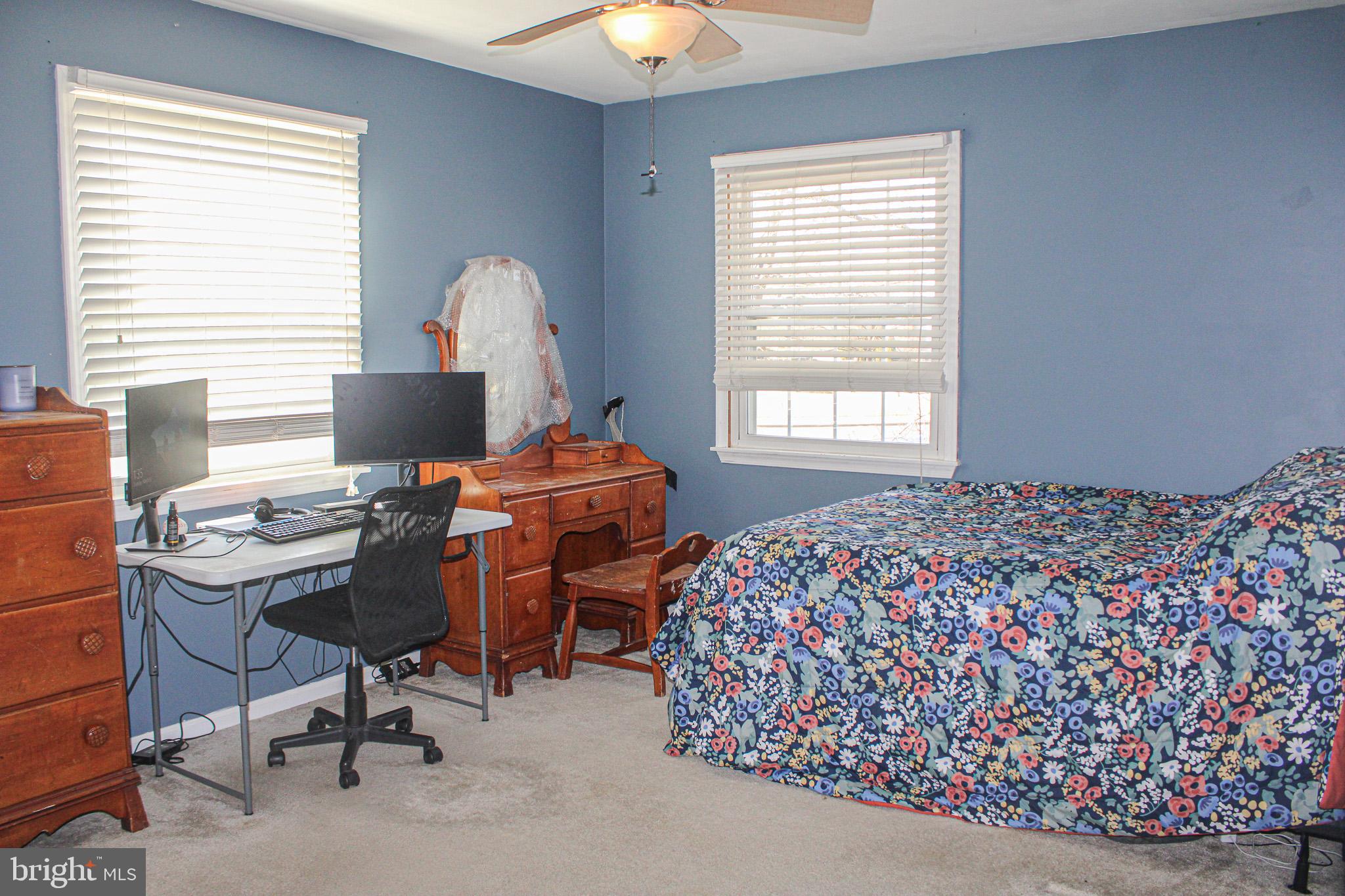 HOLLY HILL - Residential