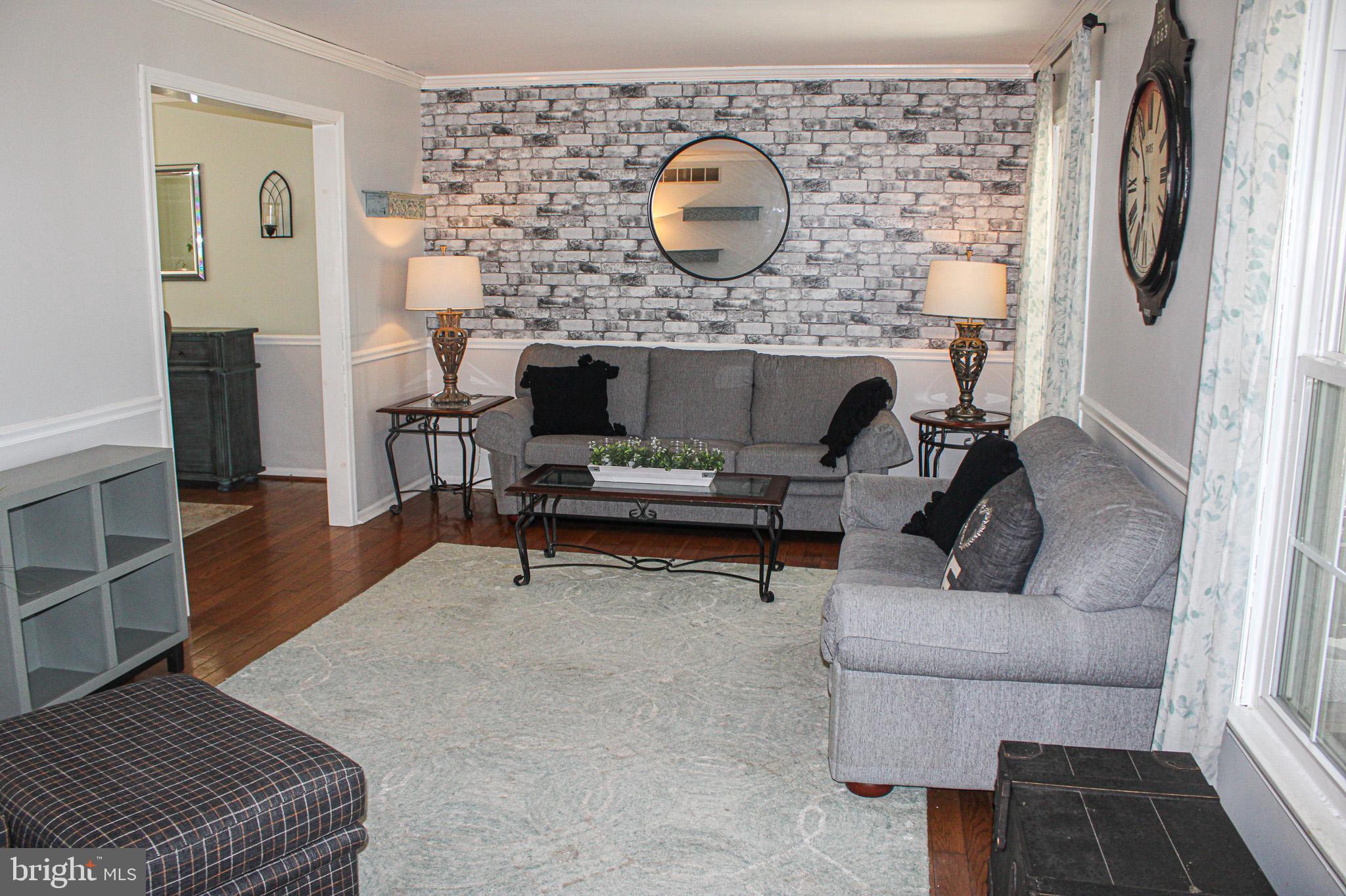 HOLLY HILL - Residential