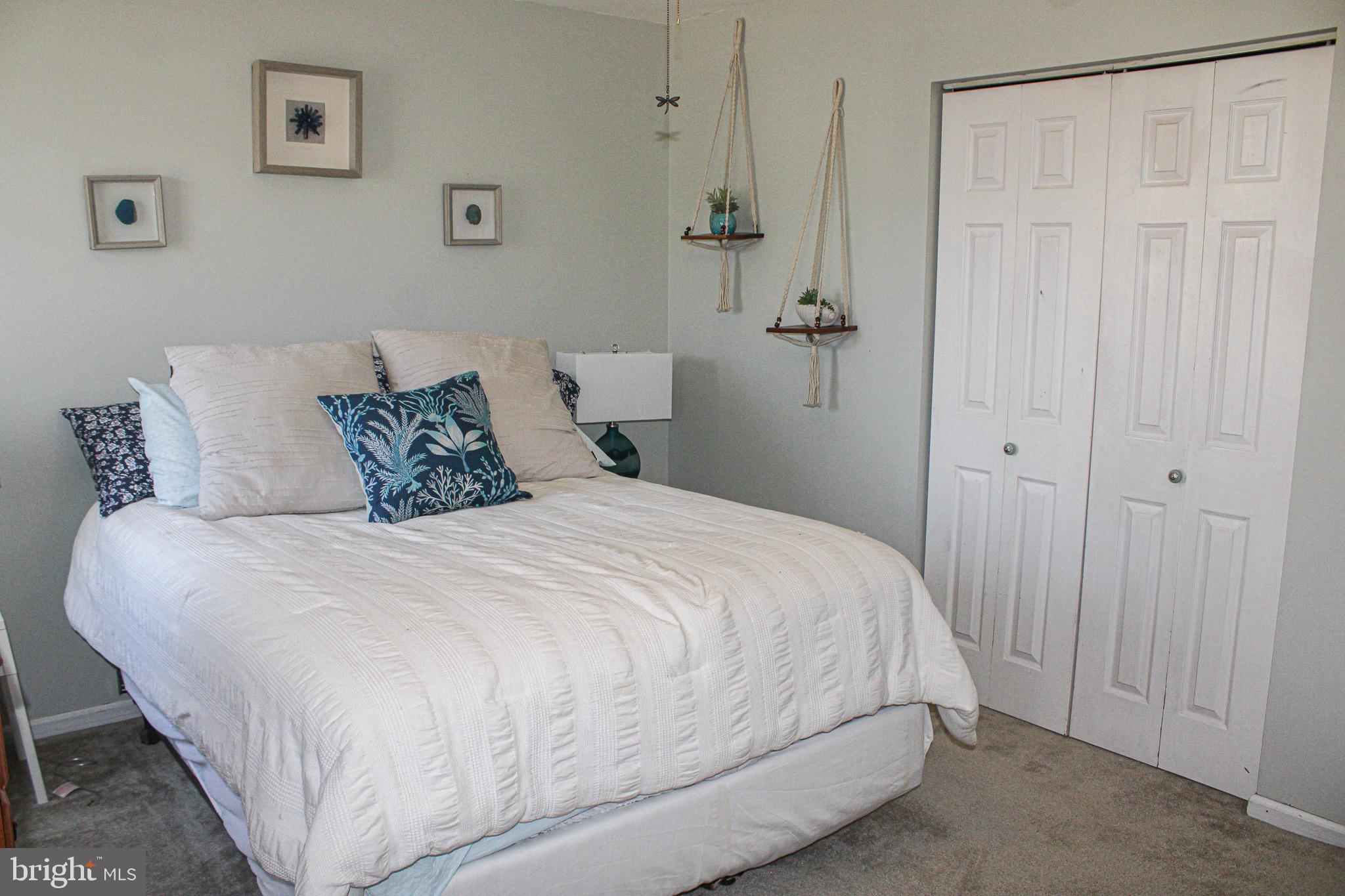 HOLLY HILL - Residential