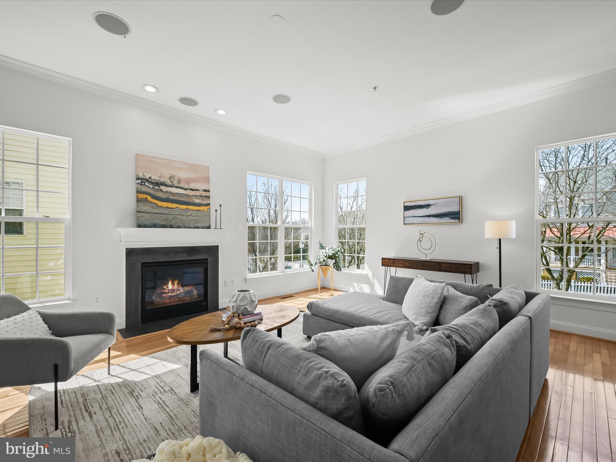 ARORA HILLS - Residential