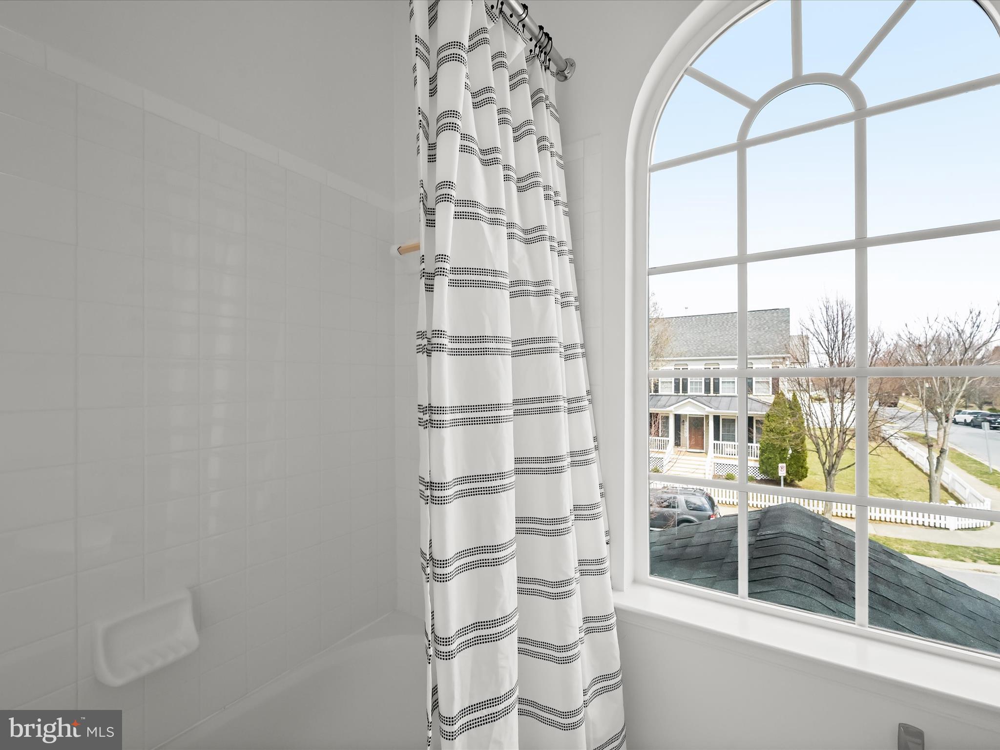 ARORA HILLS - Residential