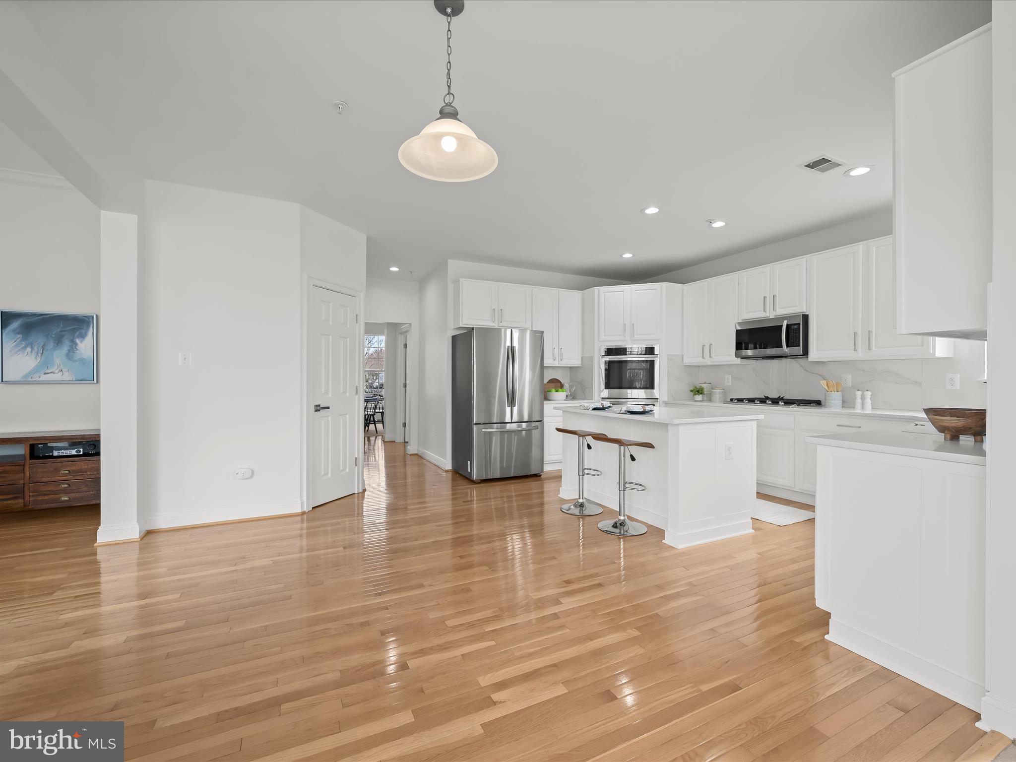 ARORA HILLS - Residential