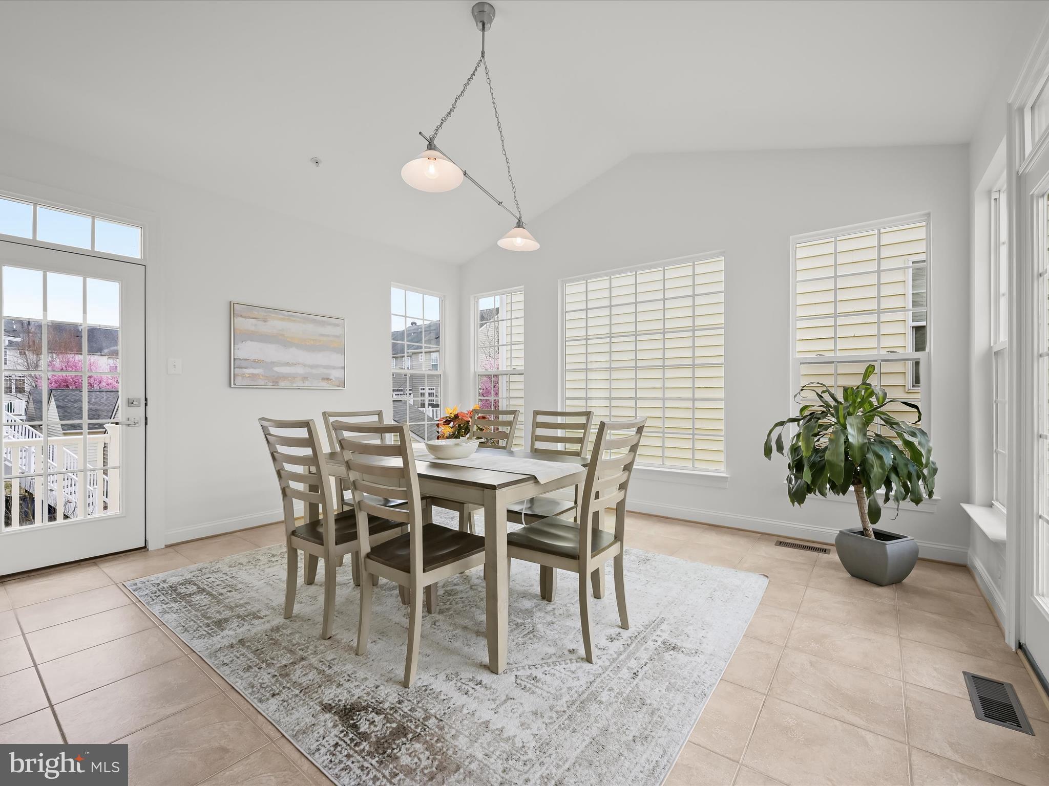 ARORA HILLS - Residential