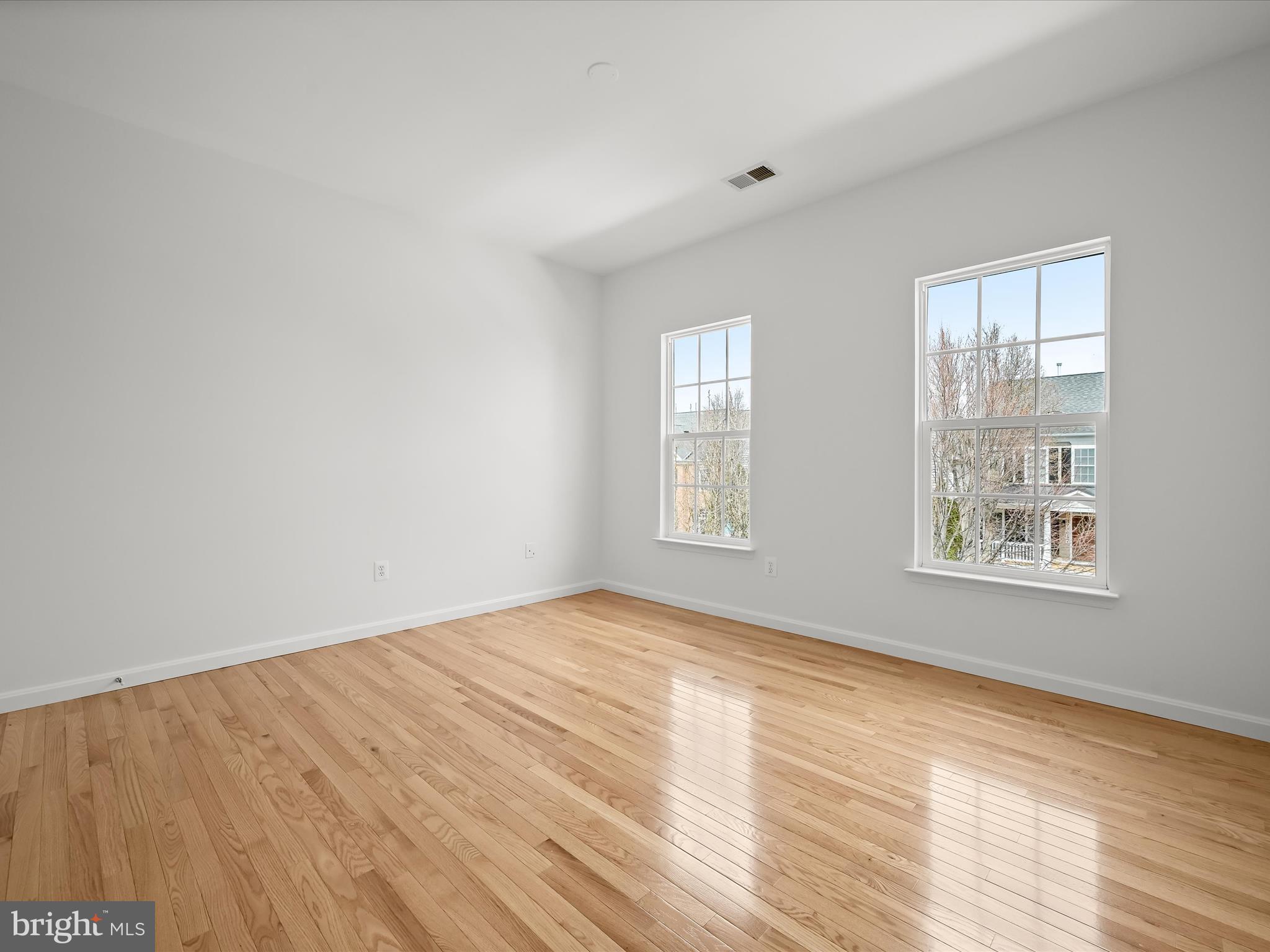 ARORA HILLS - Residential