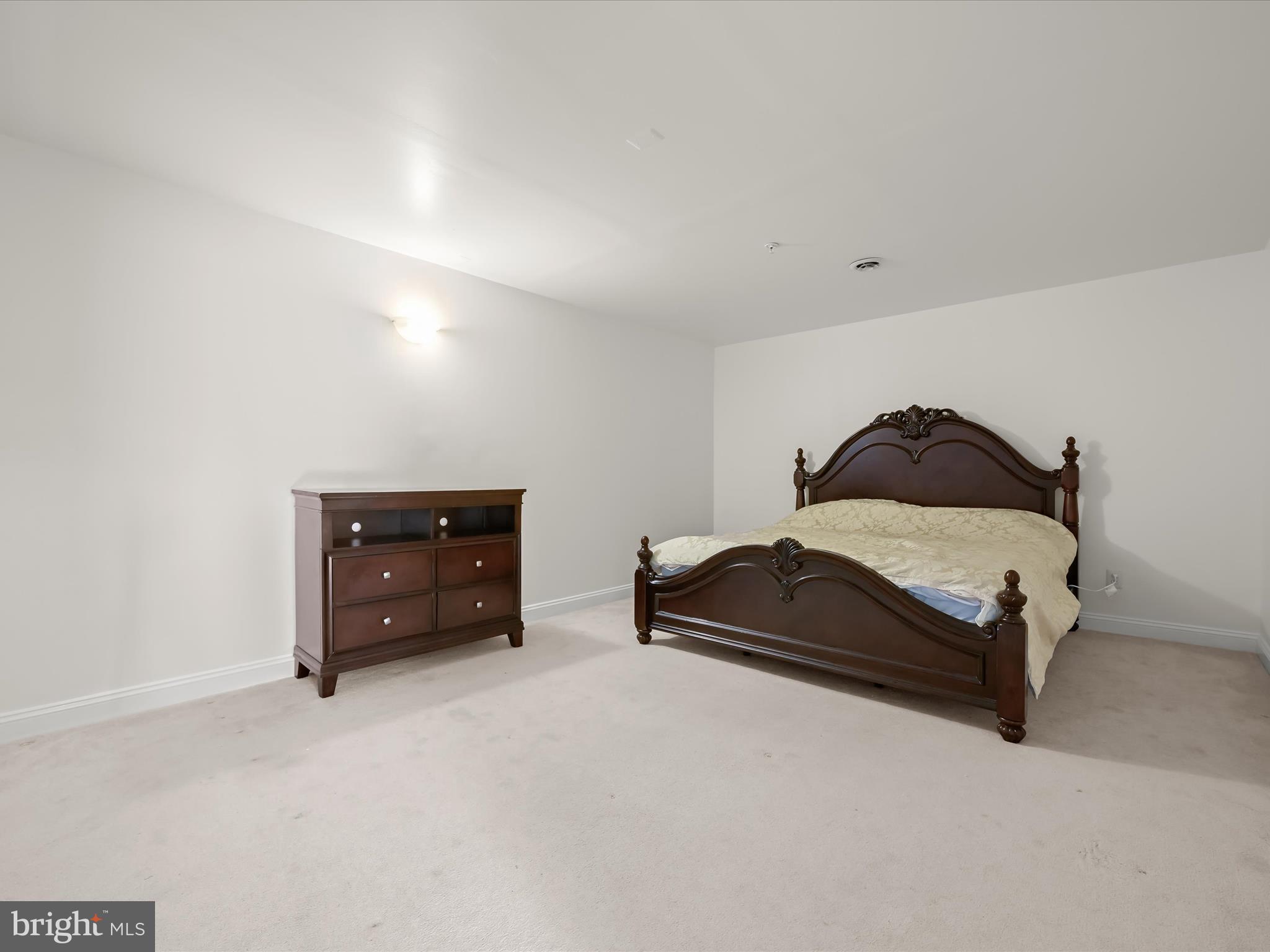 ARORA HILLS - Residential