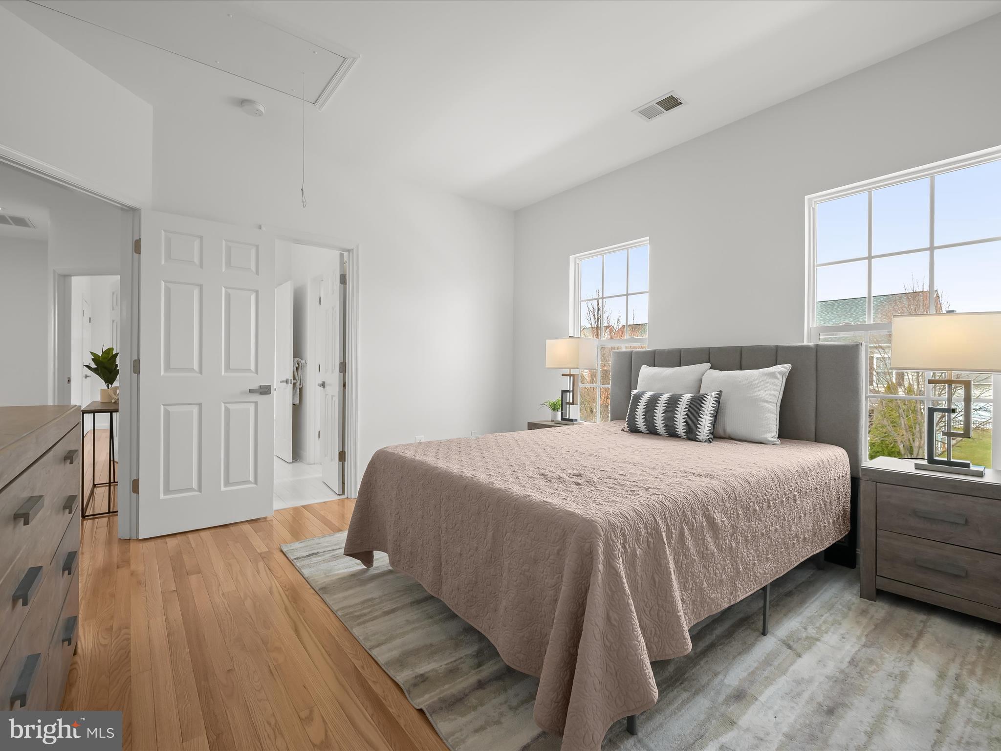 ARORA HILLS - Residential