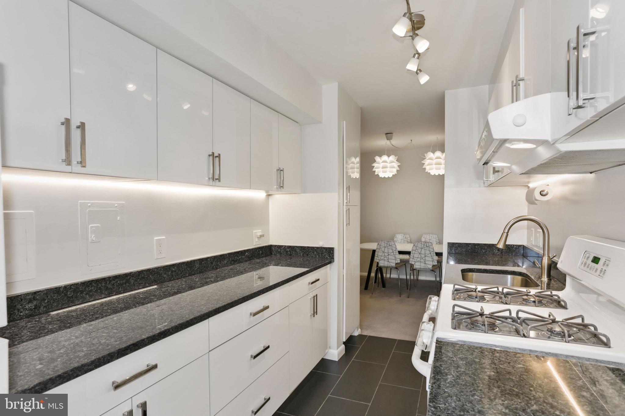 WOODBURN VILLAGE - Residential