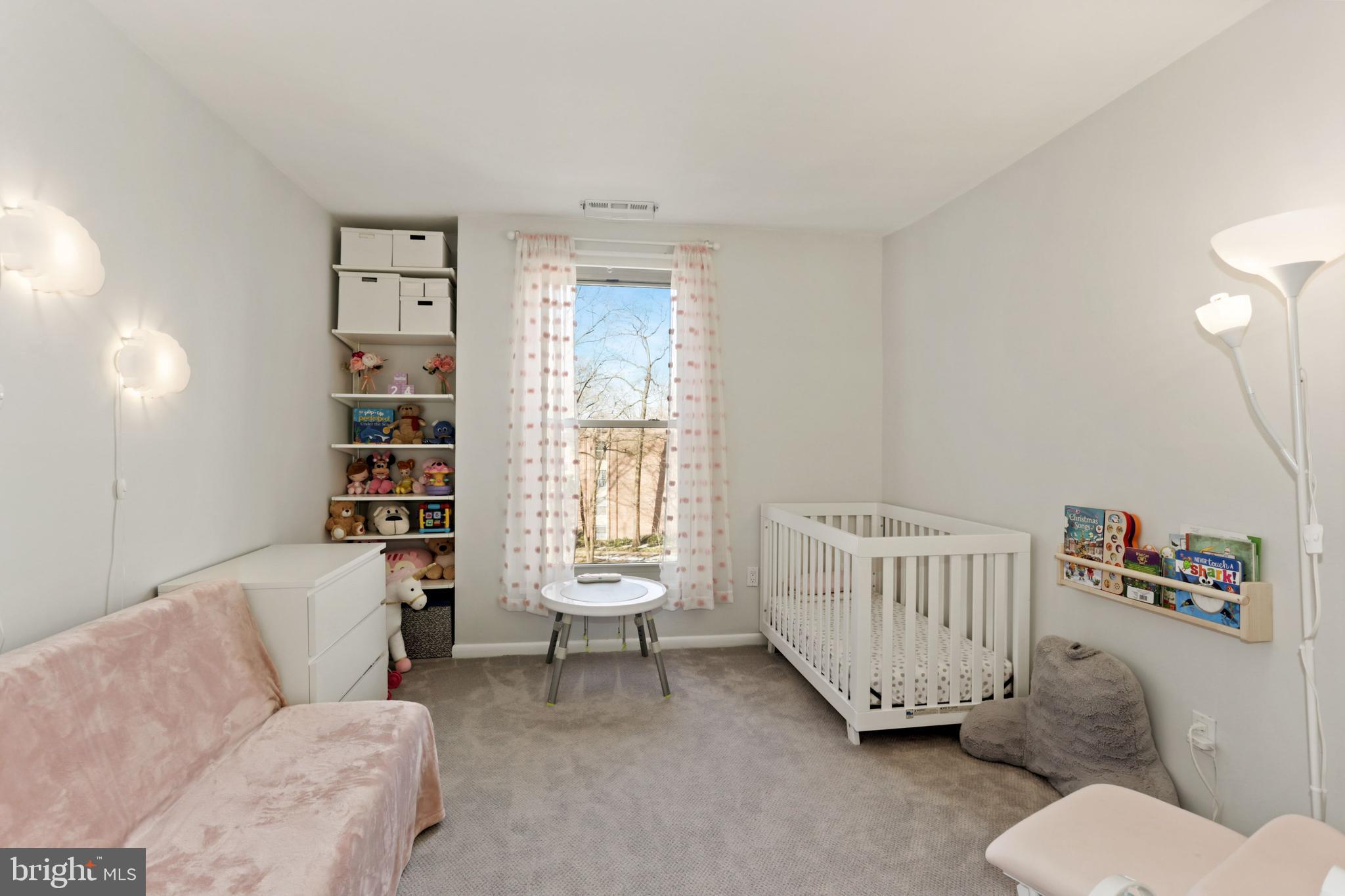 WOODBURN VILLAGE - Residential