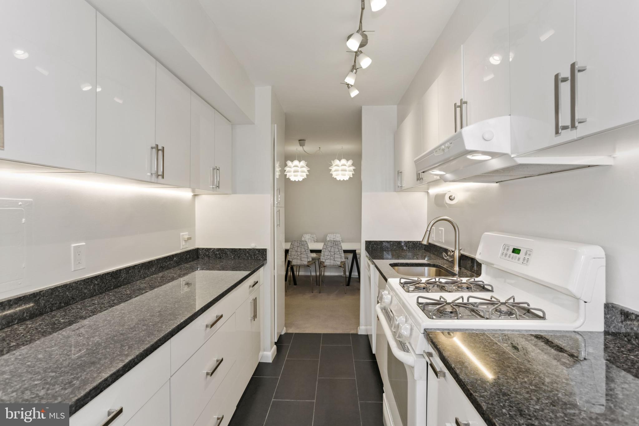 WOODBURN VILLAGE - Residential