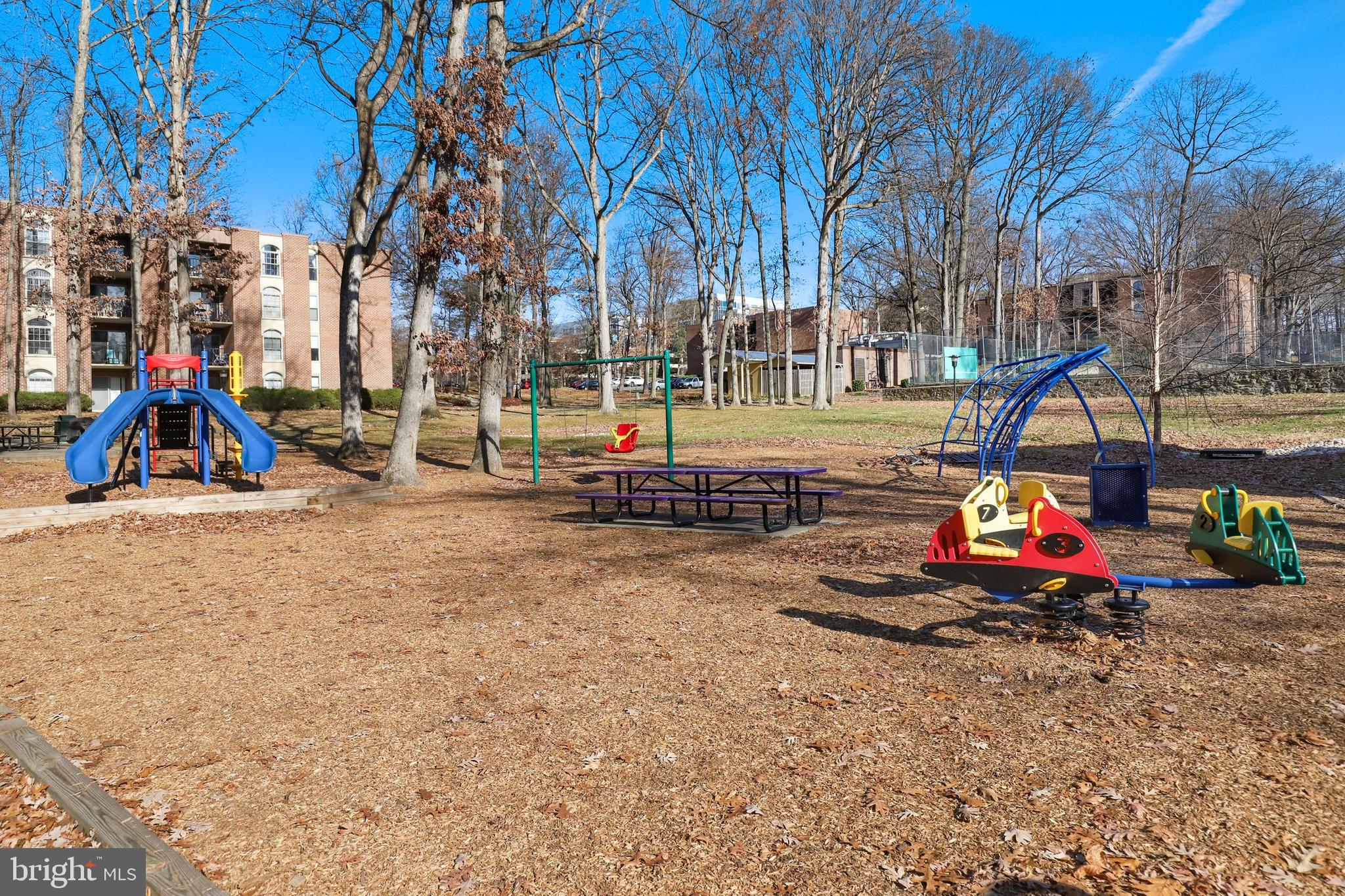 WOODBURN VILLAGE - Residential