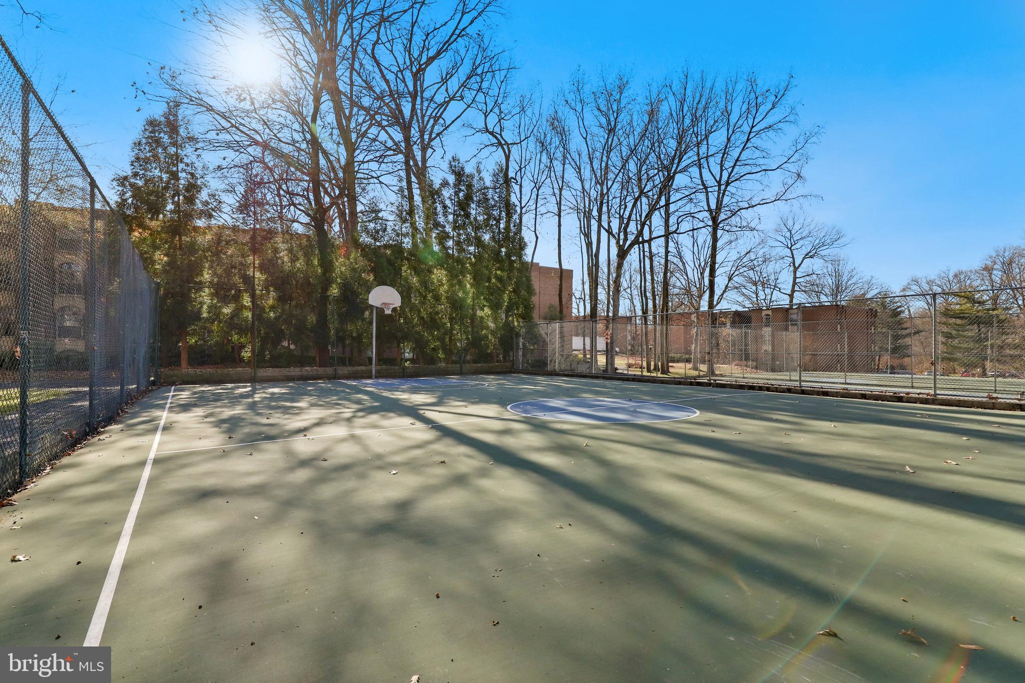 WOODBURN VILLAGE - Residential