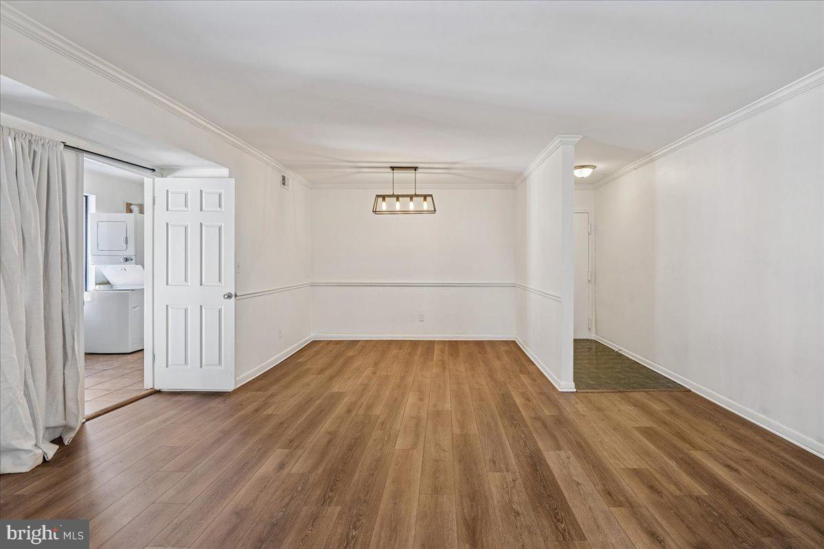 VILLAGE OF HARPERS CHOICE - Residential