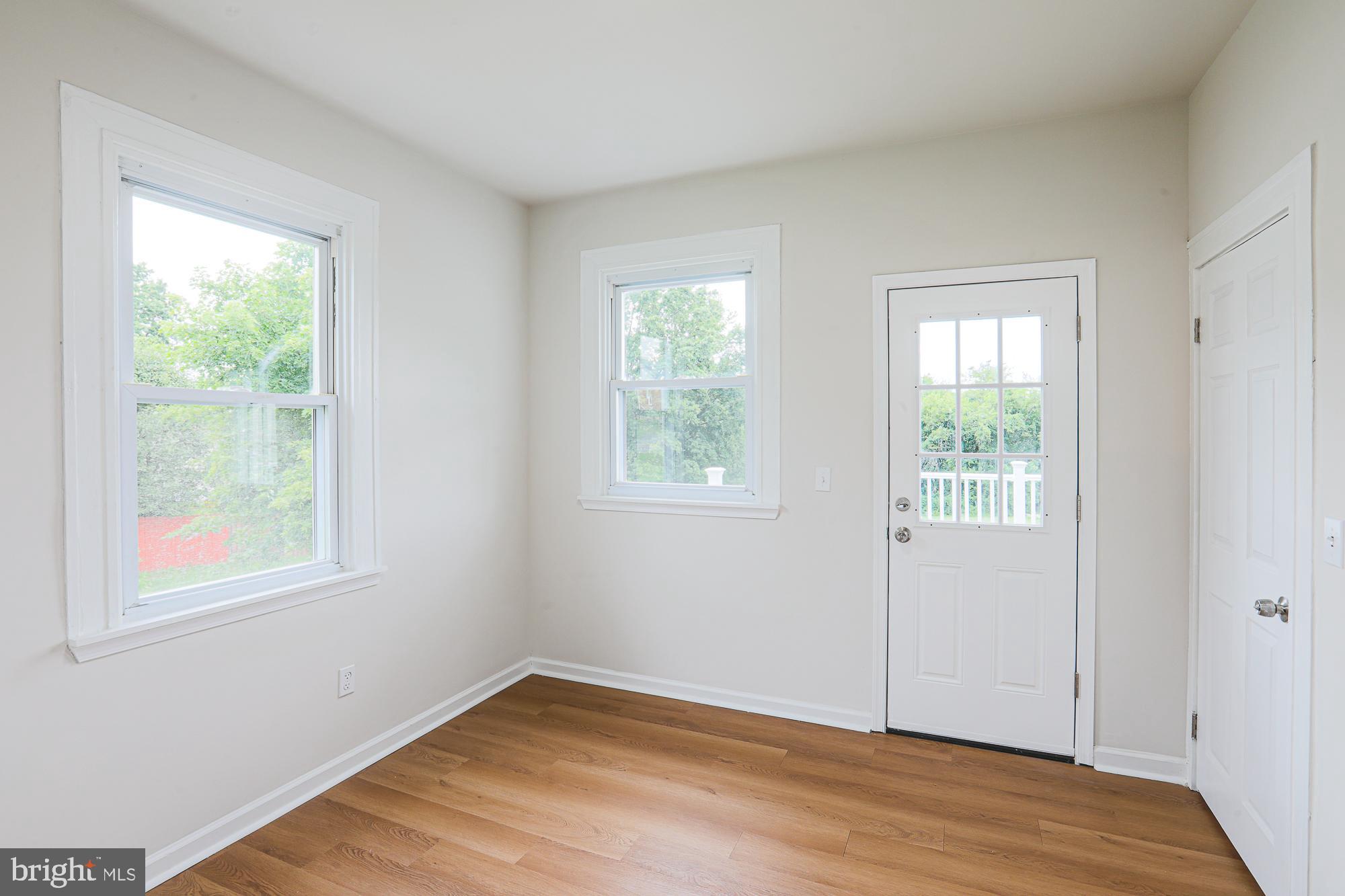 ROSEDALE - Residential Lease