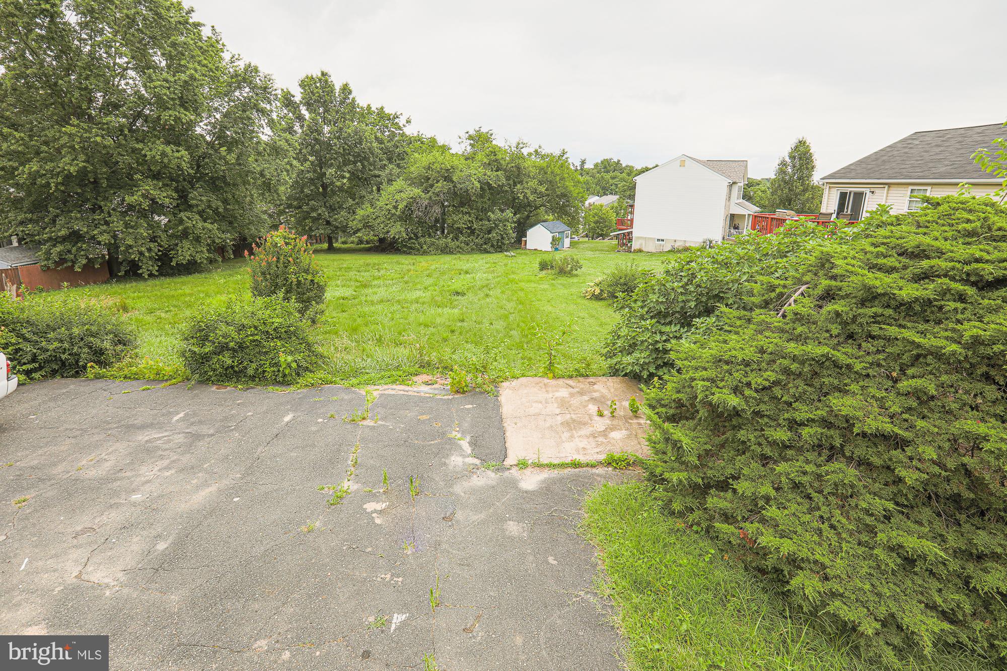 ROSEDALE - Residential Lease