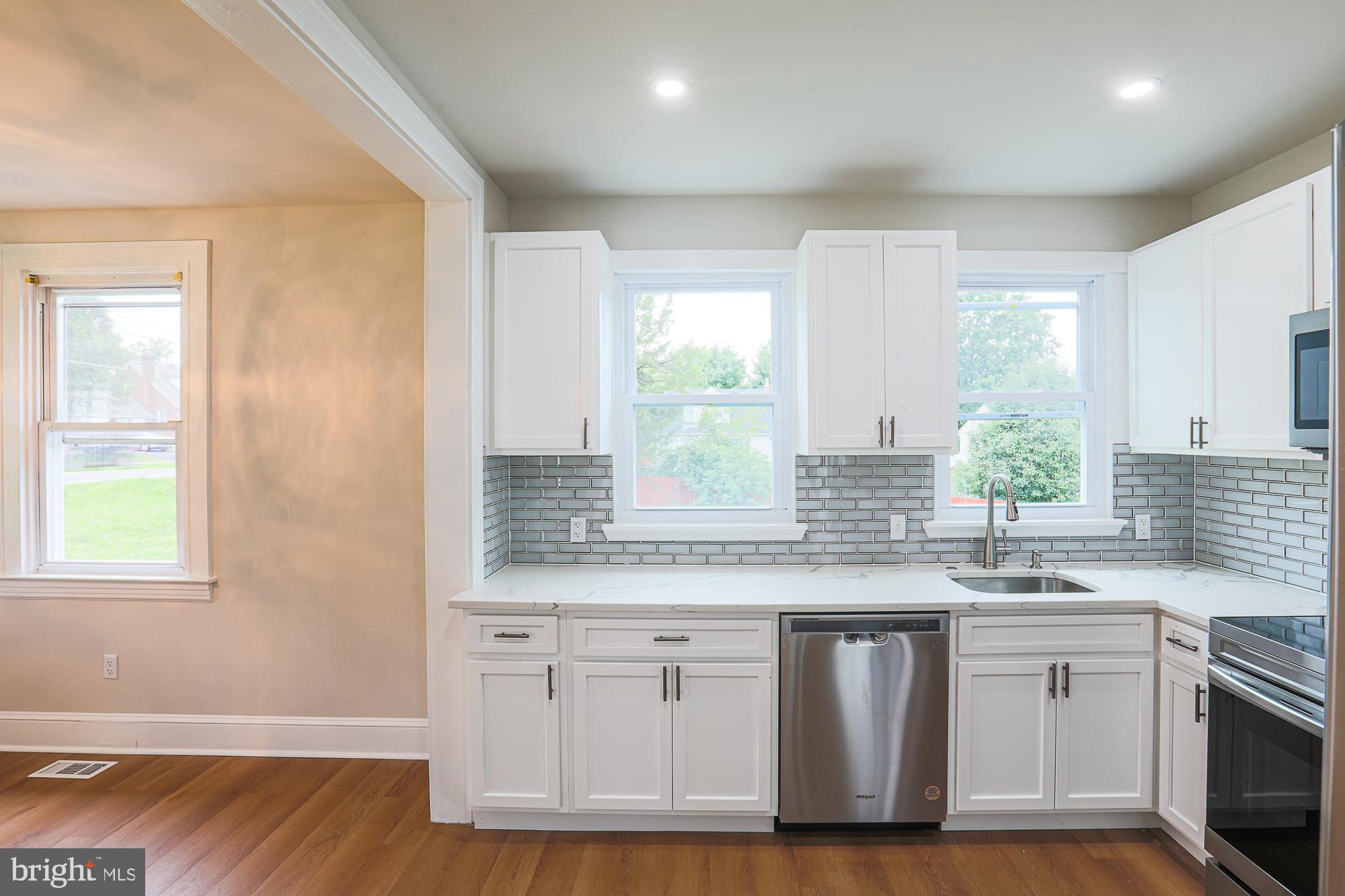 ROSEDALE - Residential Lease