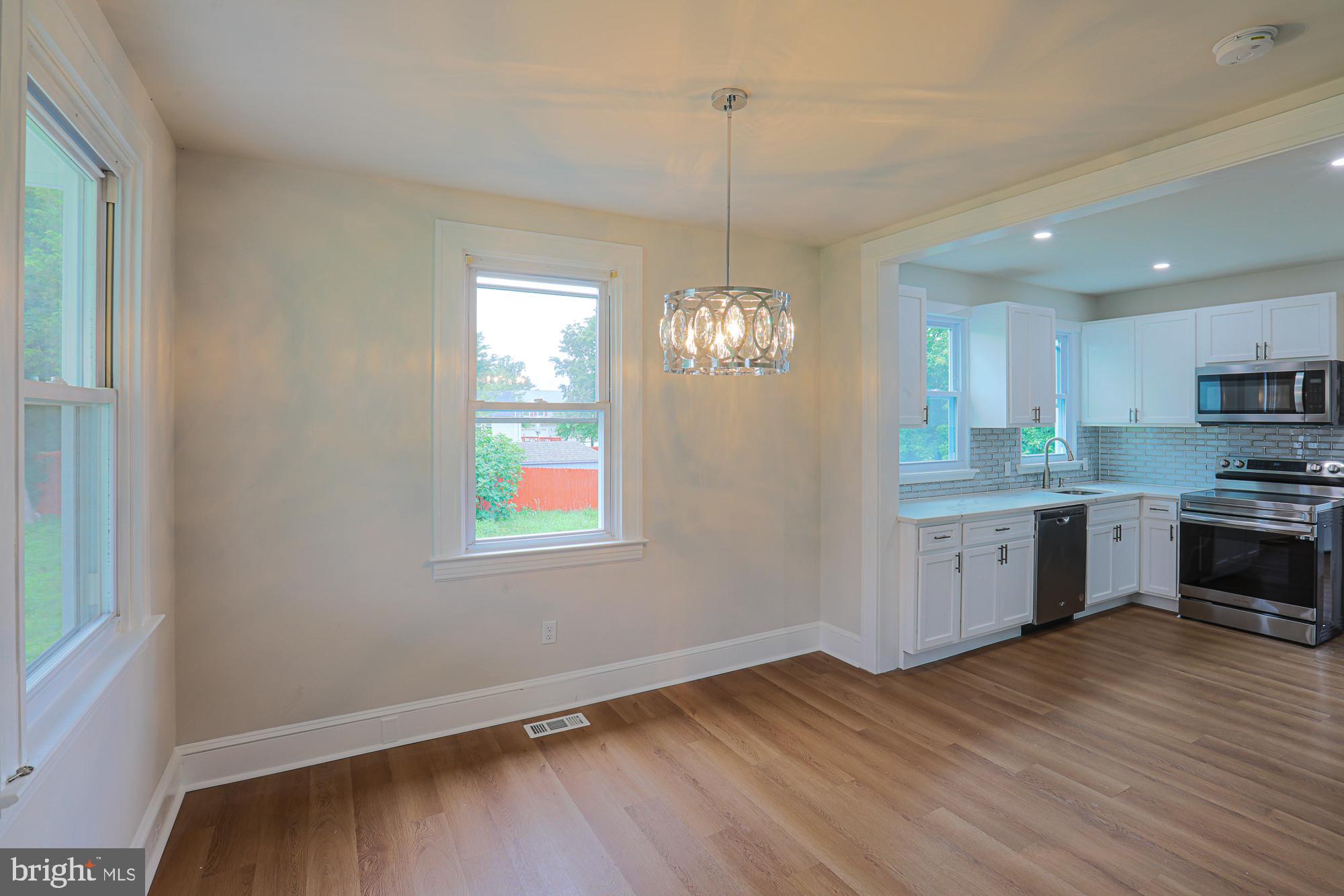 ROSEDALE - Residential Lease