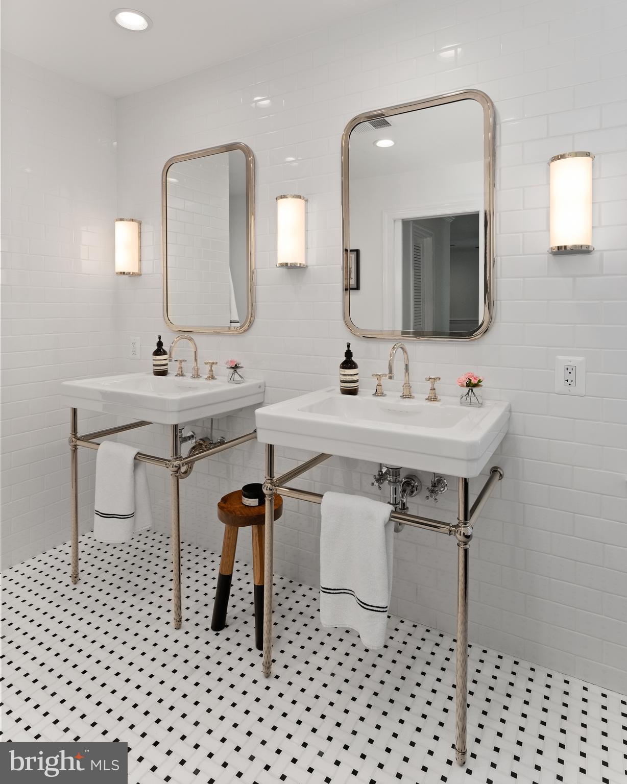 AMBERLEY - Residential