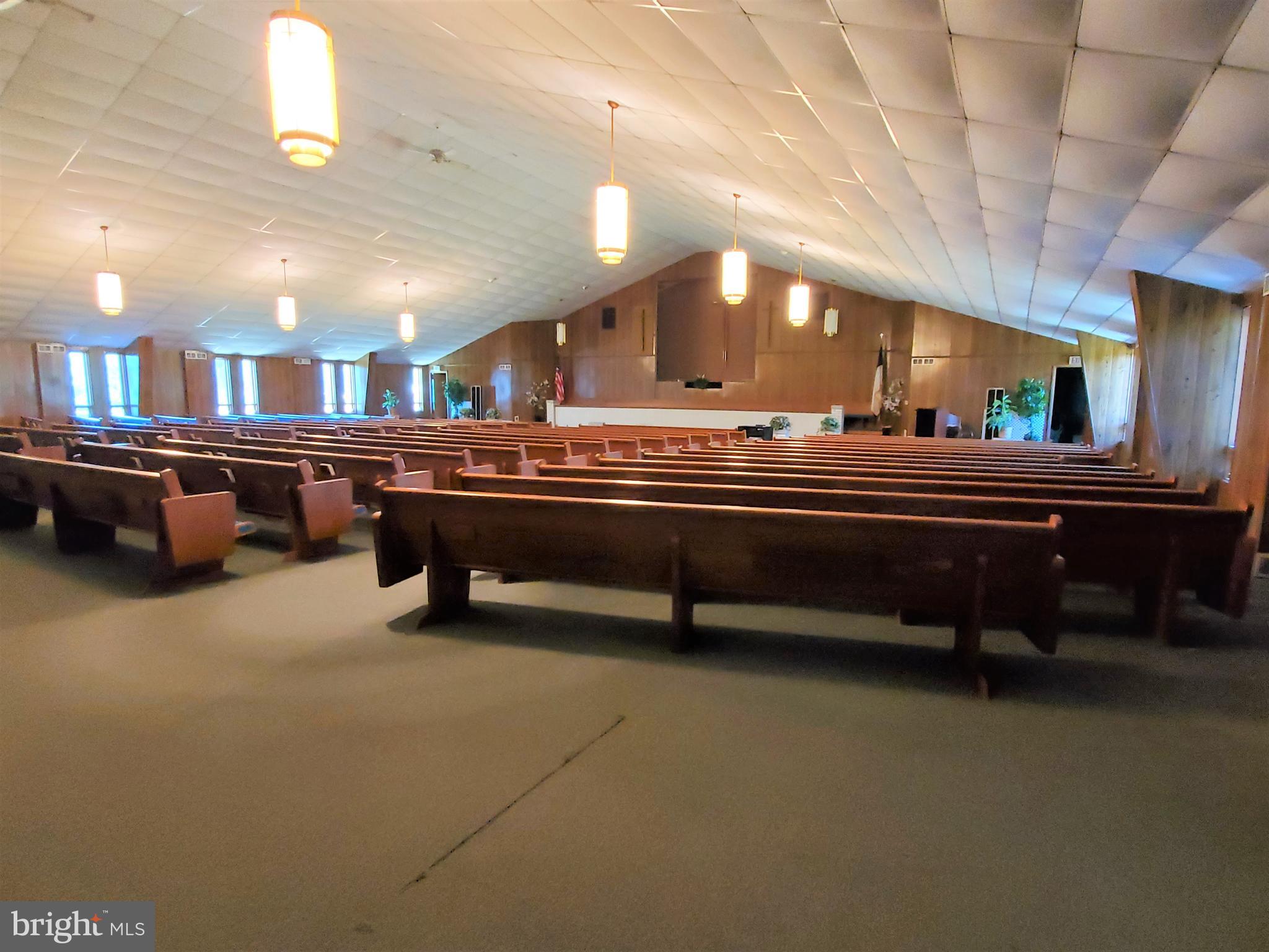 GRANTSVILLE - Commercial Sale