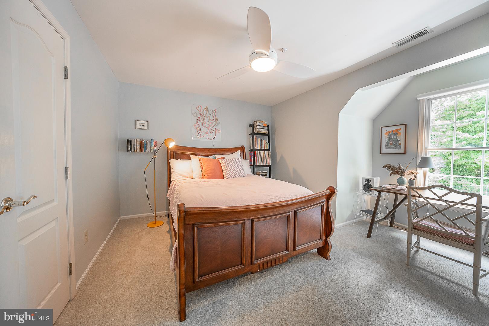 MERION HILL - Residential