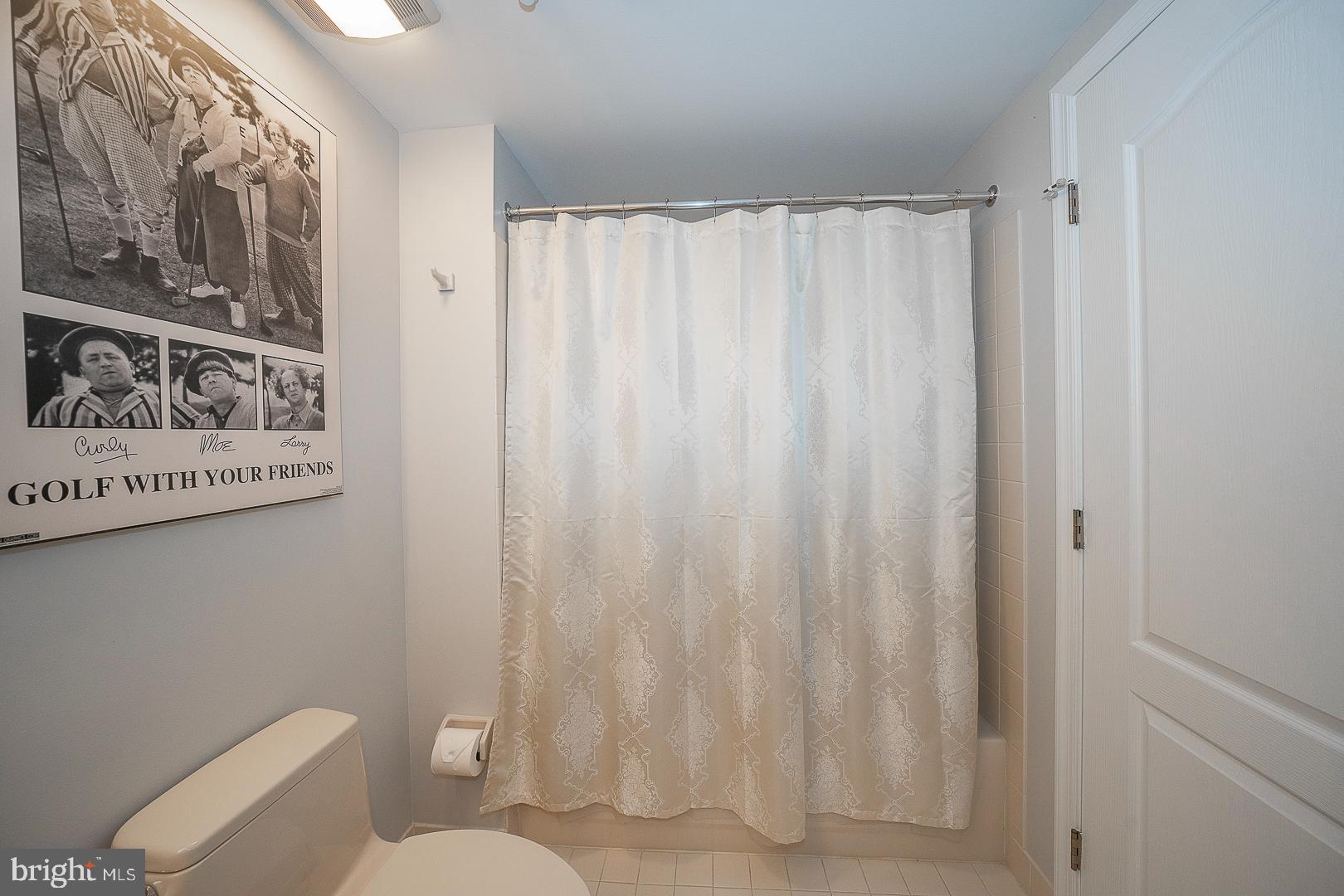 MERION HILL - Residential