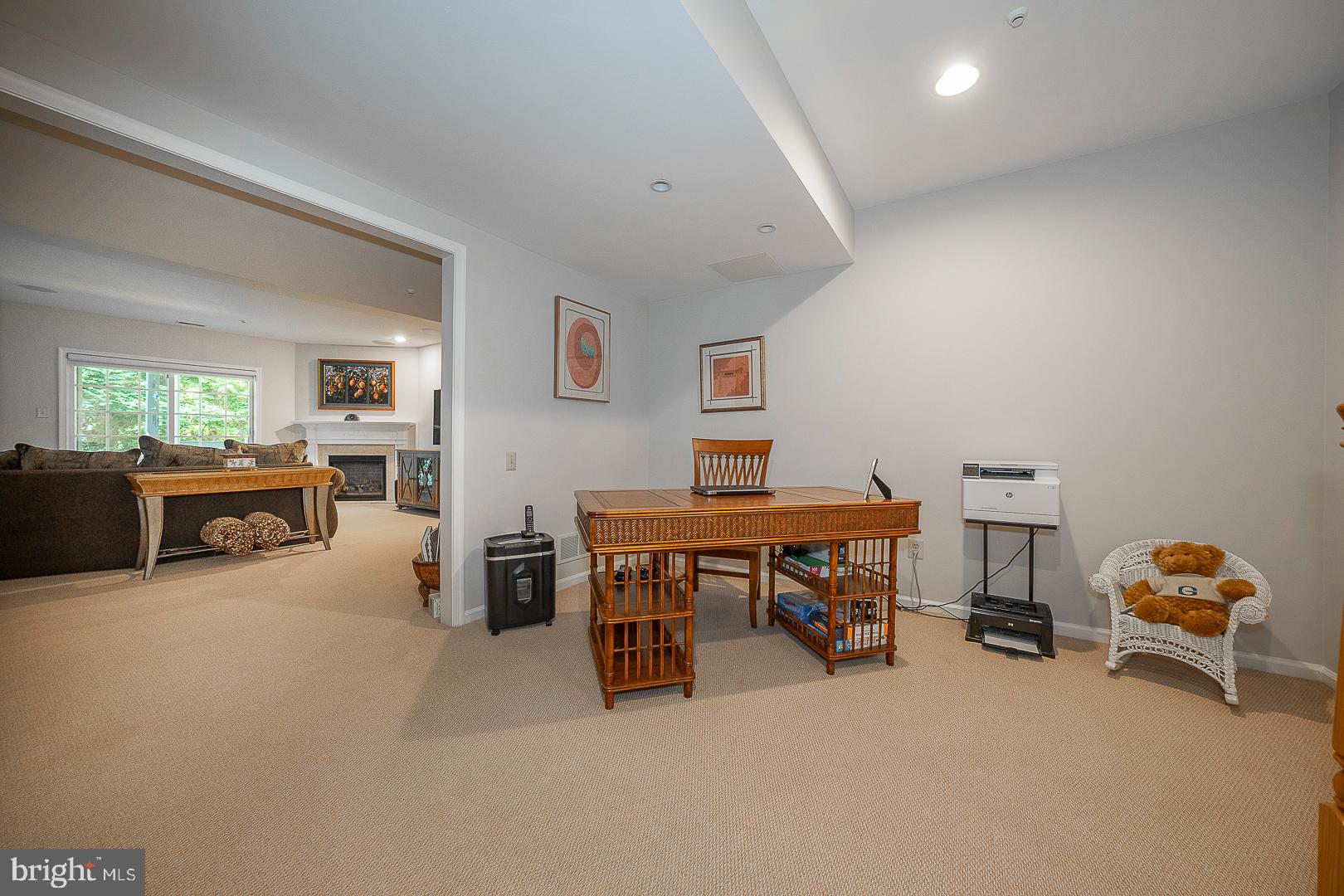 MERION HILL - Residential