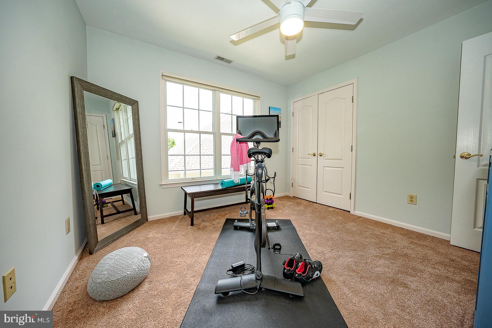 MERION HILL - Residential