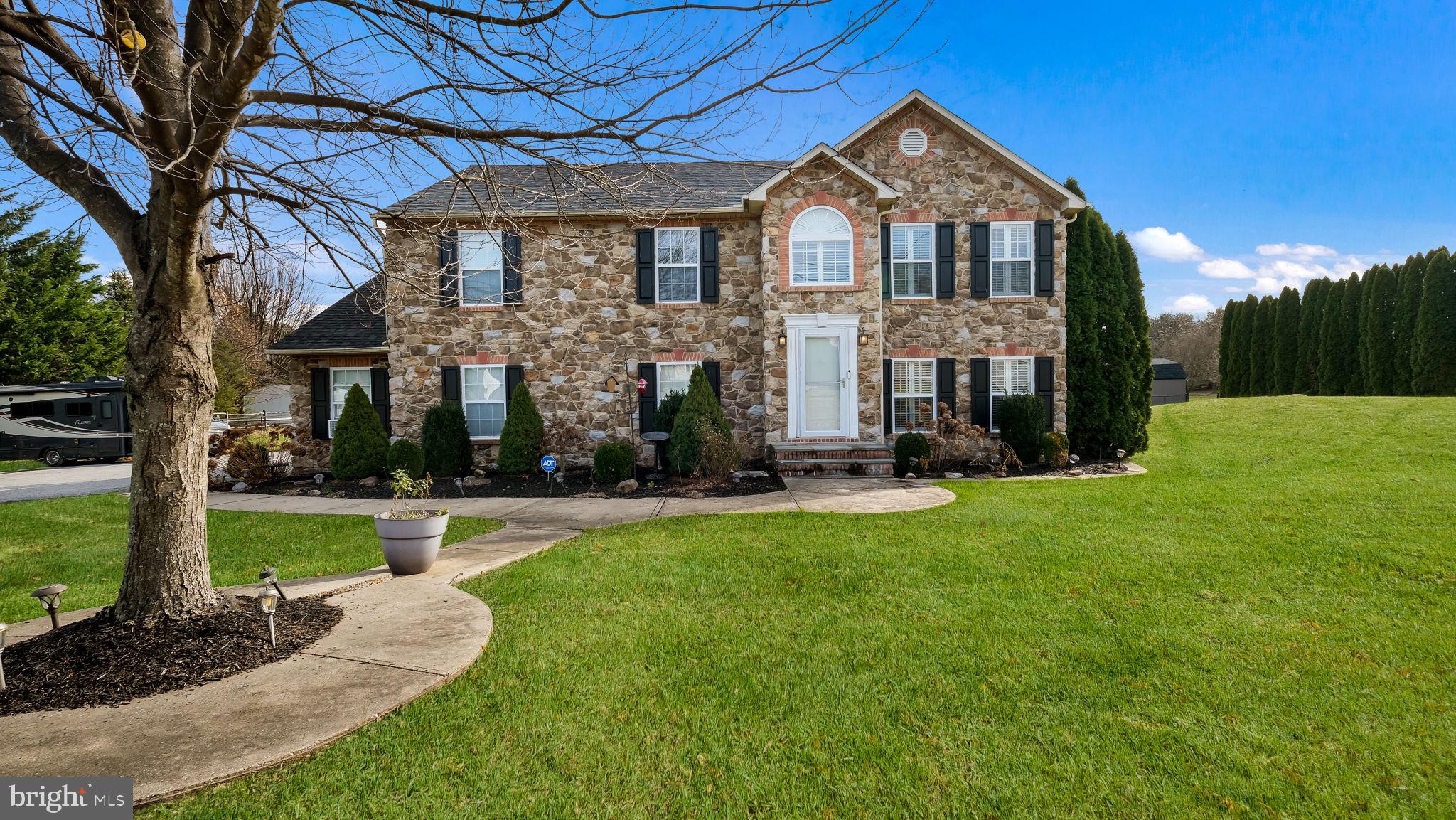 9032 CLAUSSVILLE ROAD