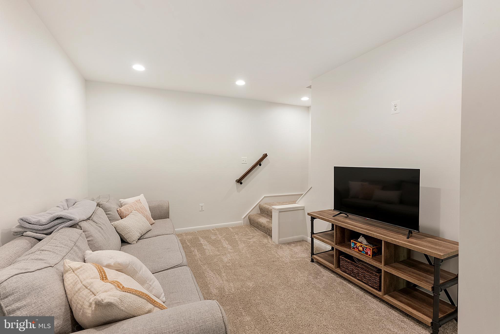 SHIPLEY HEIGHTS - Residential