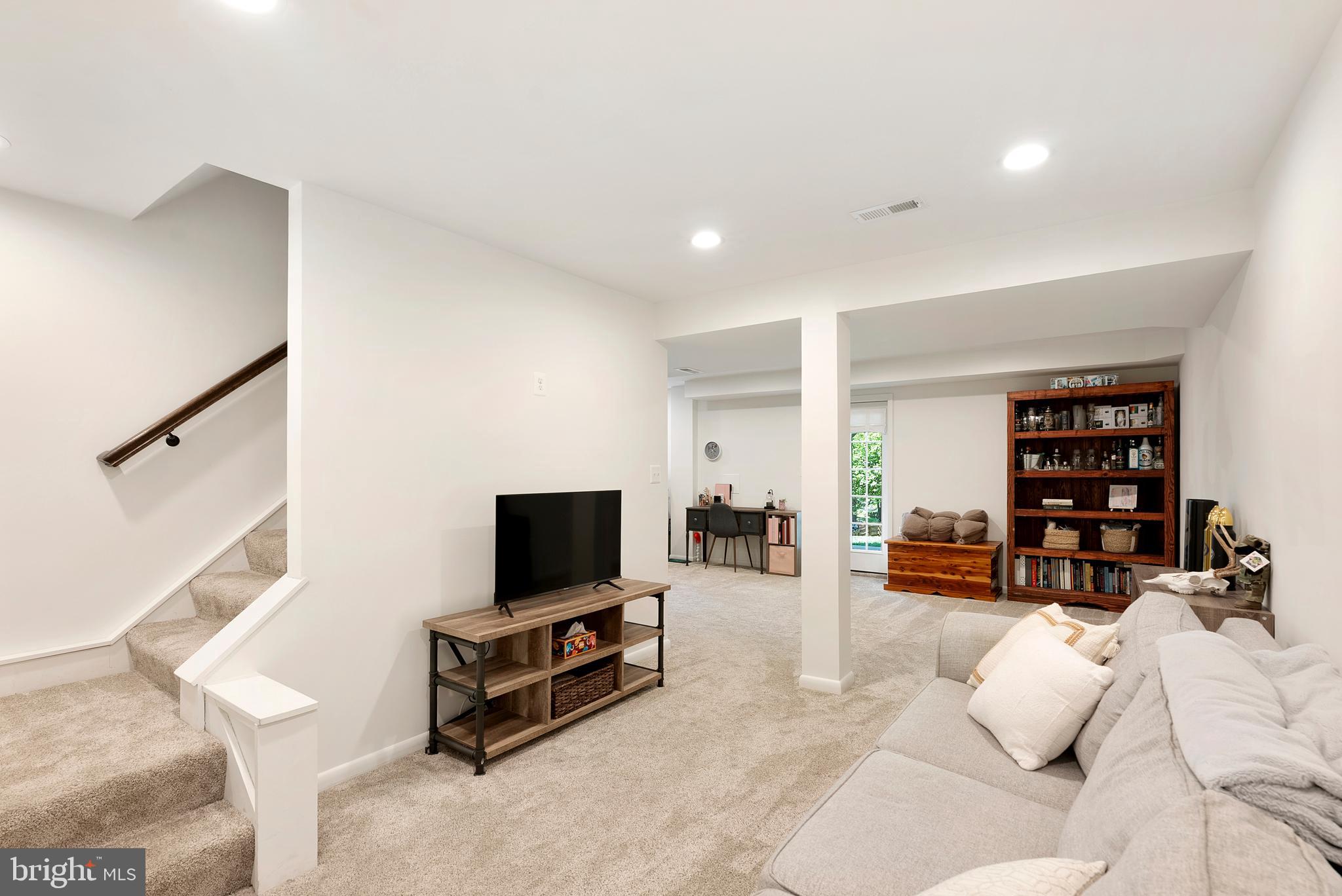 SHIPLEY HEIGHTS - Residential