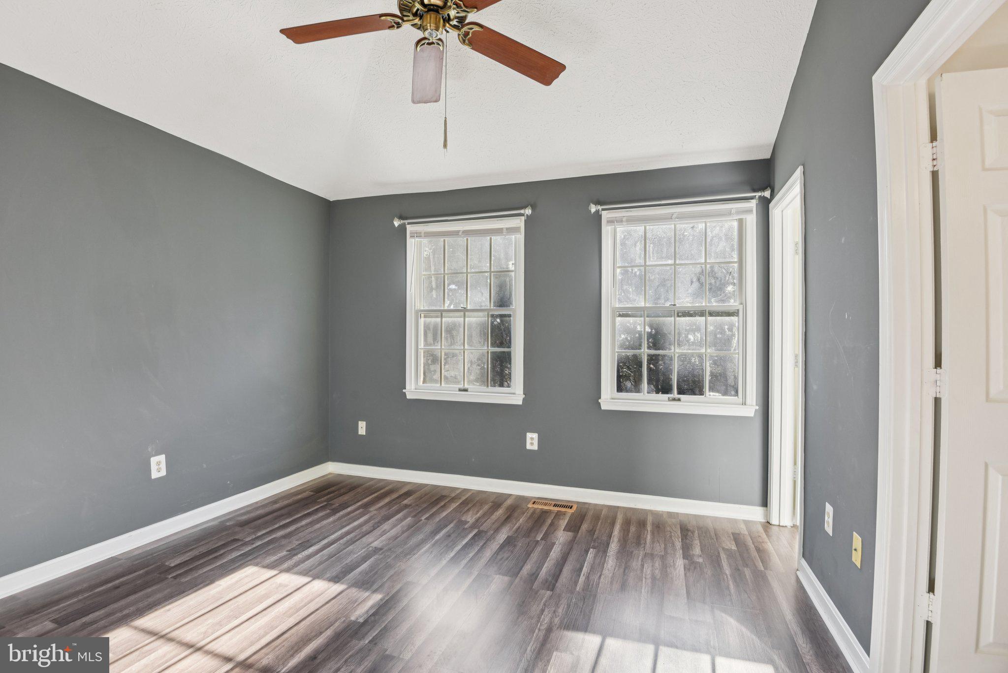 OLD FARM STATION - Residential