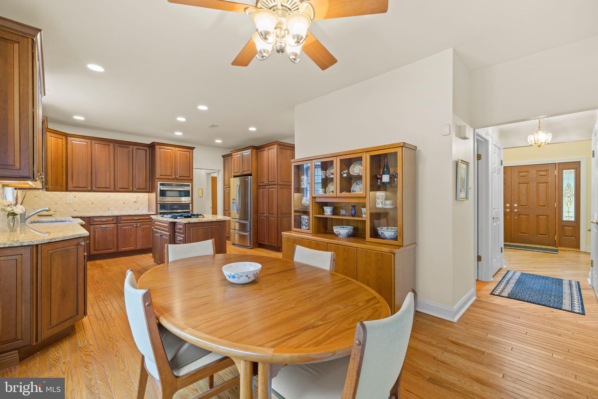 GWYNEDD KNOLL - Residential