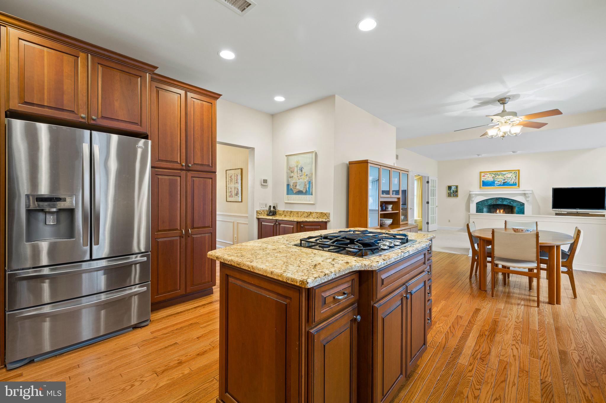 GWYNEDD KNOLL - Residential