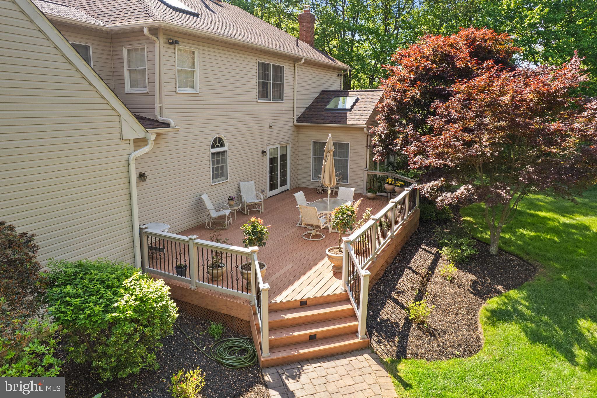 GWYNEDD KNOLL - Residential