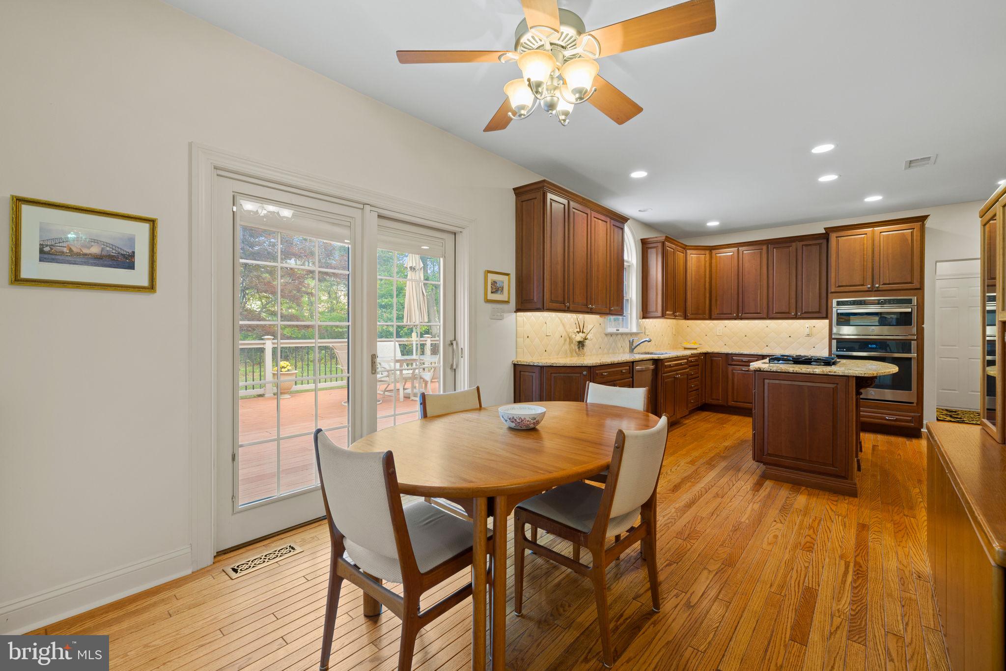 GWYNEDD KNOLL - Residential